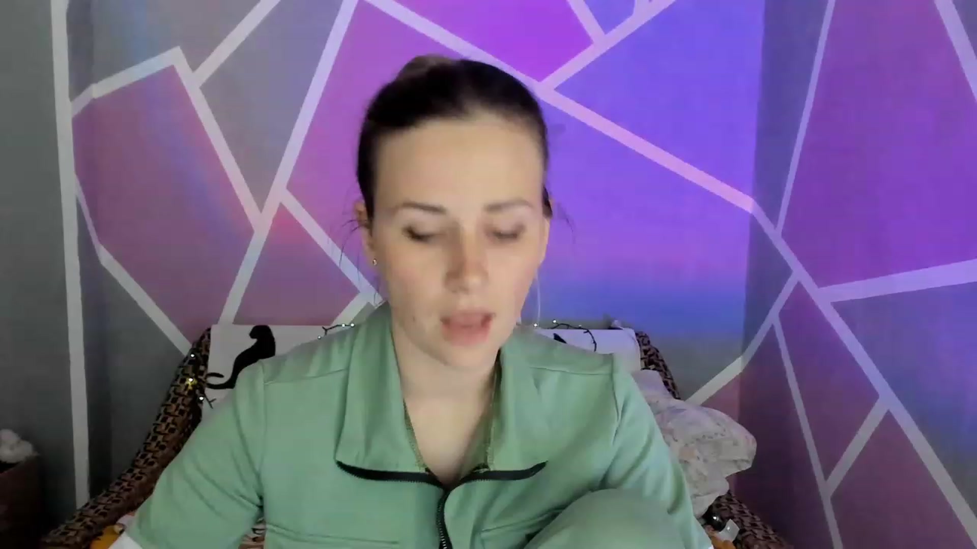 Gallery image thumbnail from Blondie_Star's myfreecams stream on, 05/20/2023, 16:37 image 9 of 20