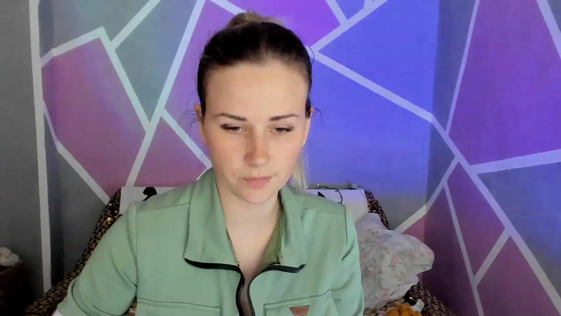 Gallery image thumbnail from Blondie_Star's myfreecams stream on, 05/20/2023, 16:37 image 1 of 20