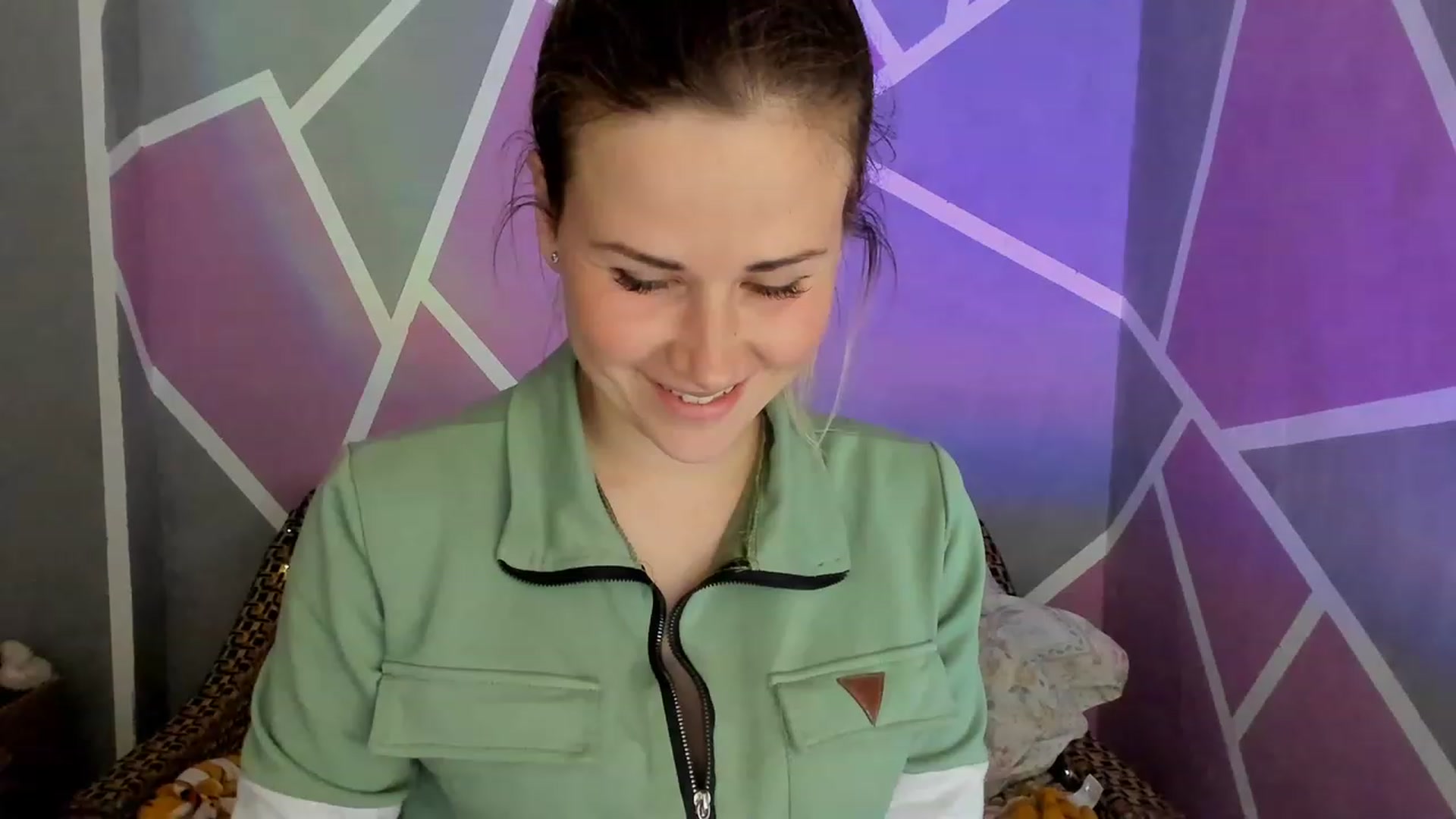 Gallery image thumbnail from Blondie_Star's myfreecams stream on, 05/20/2023, 16:37 image 20 of 20