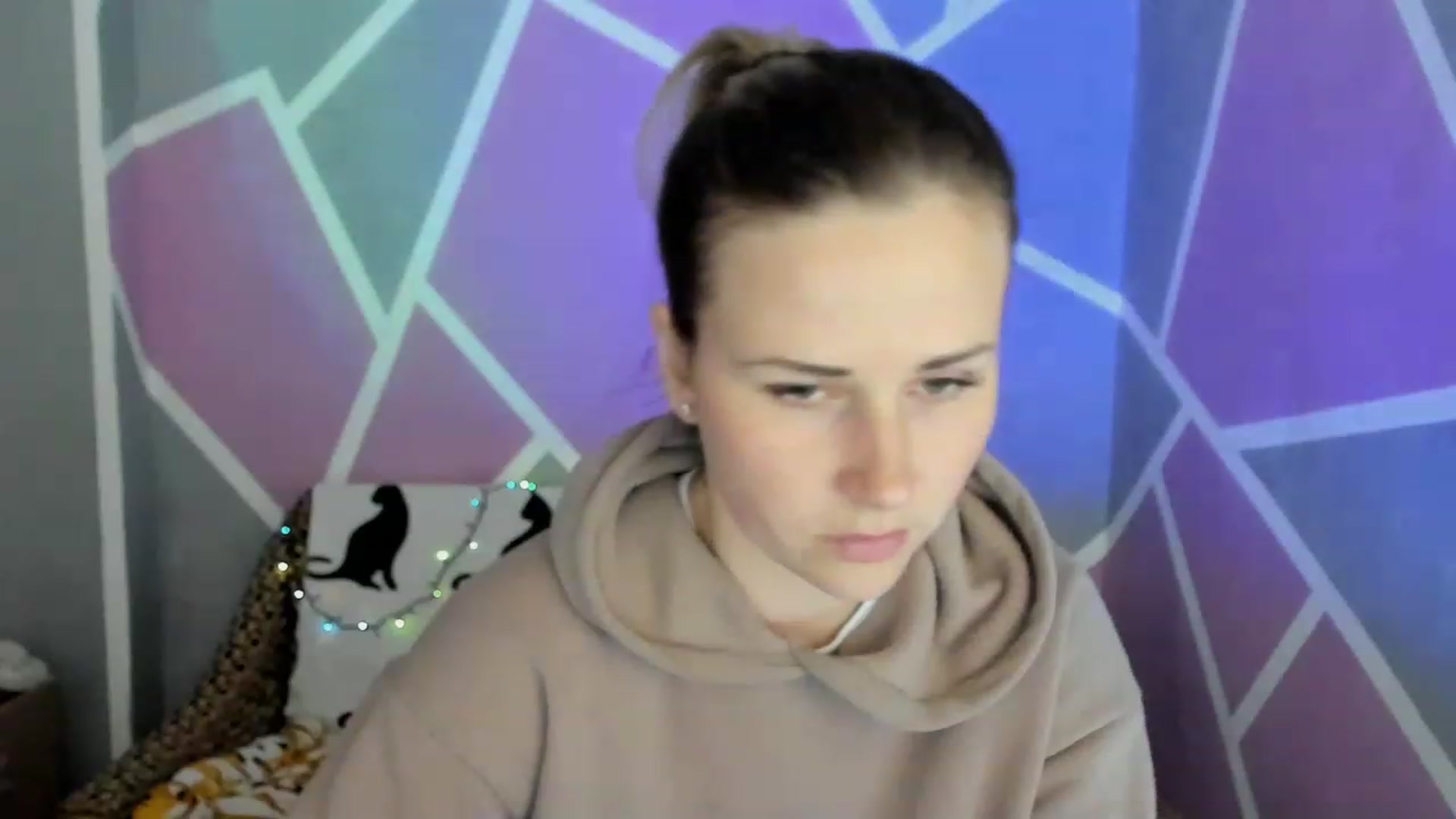 Gallery image thumbnail from Blondie_Star's myfreecams stream on, 05/22/2023, 15:35 image 12 of 20