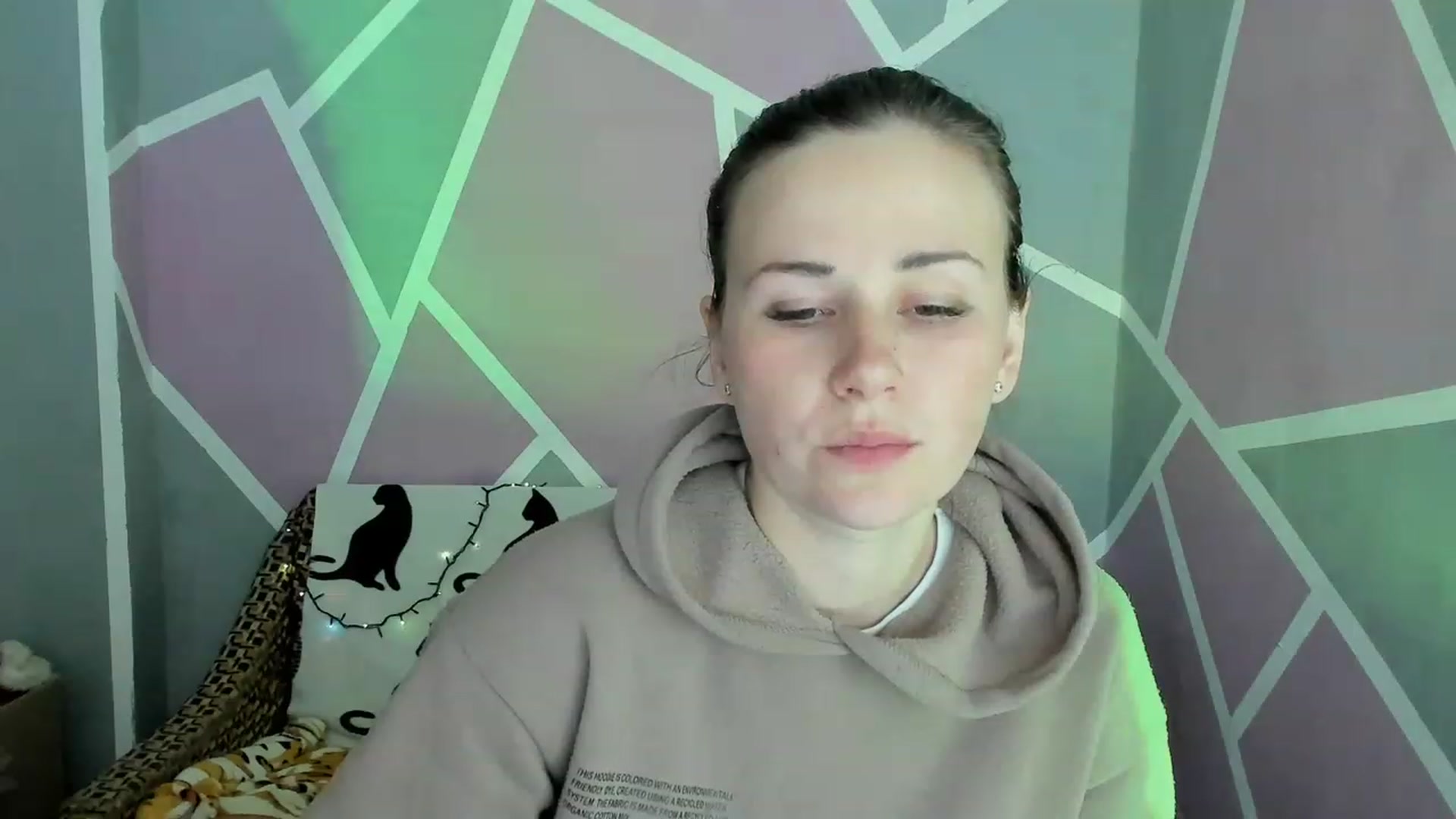 Gallery image thumbnail from Blondie_Star's myfreecams stream on, 05/22/2023, 15:35 image 9 of 20