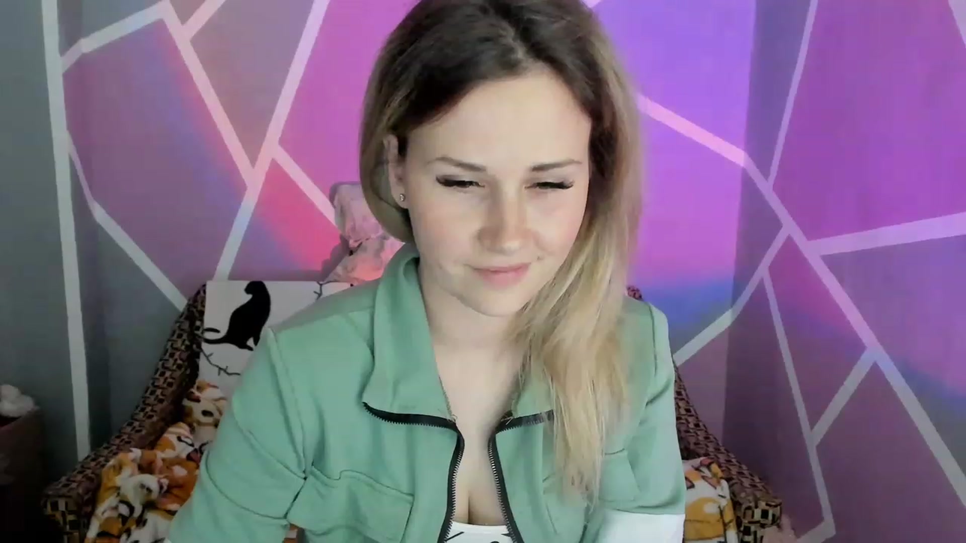Gallery image thumbnail from Blondie_Star's myfreecams stream on, 05/30/2023, 18:30 image 10 of 20