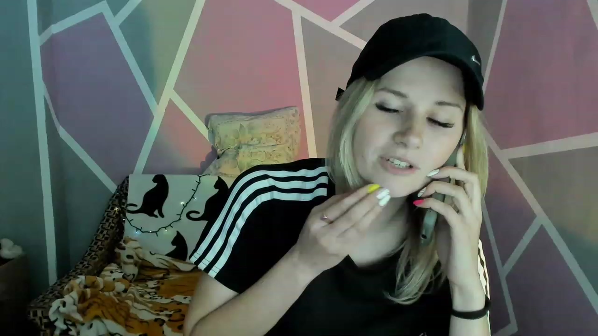 Gallery image thumbnail from Blondie_Star's myfreecams stream on, 06/01/2023, 18:06 image 20 of 20