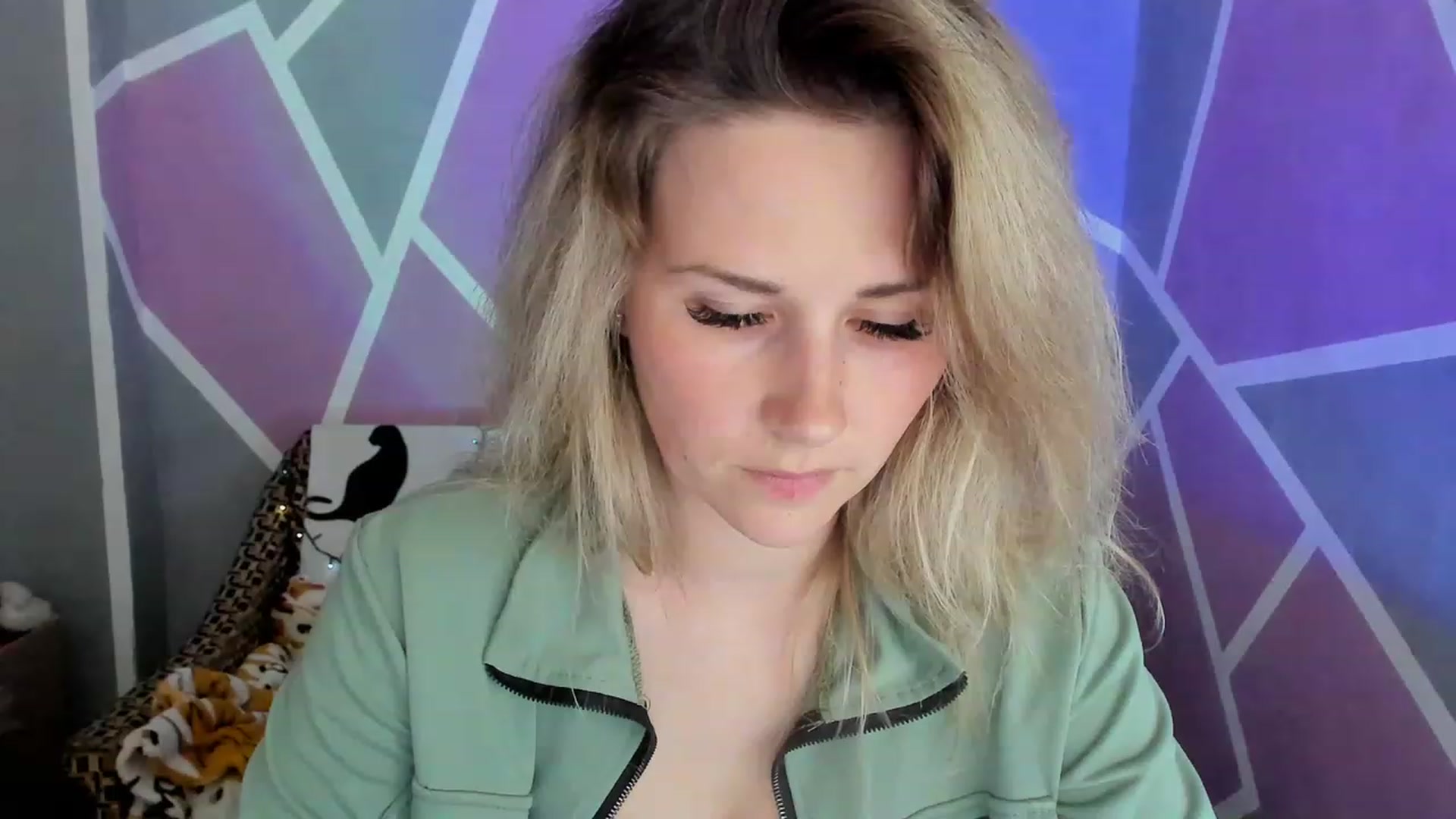 Gallery image thumbnail from Blondie_Star's myfreecams stream on, 06/05/2023, 17:28 image 19 of 20