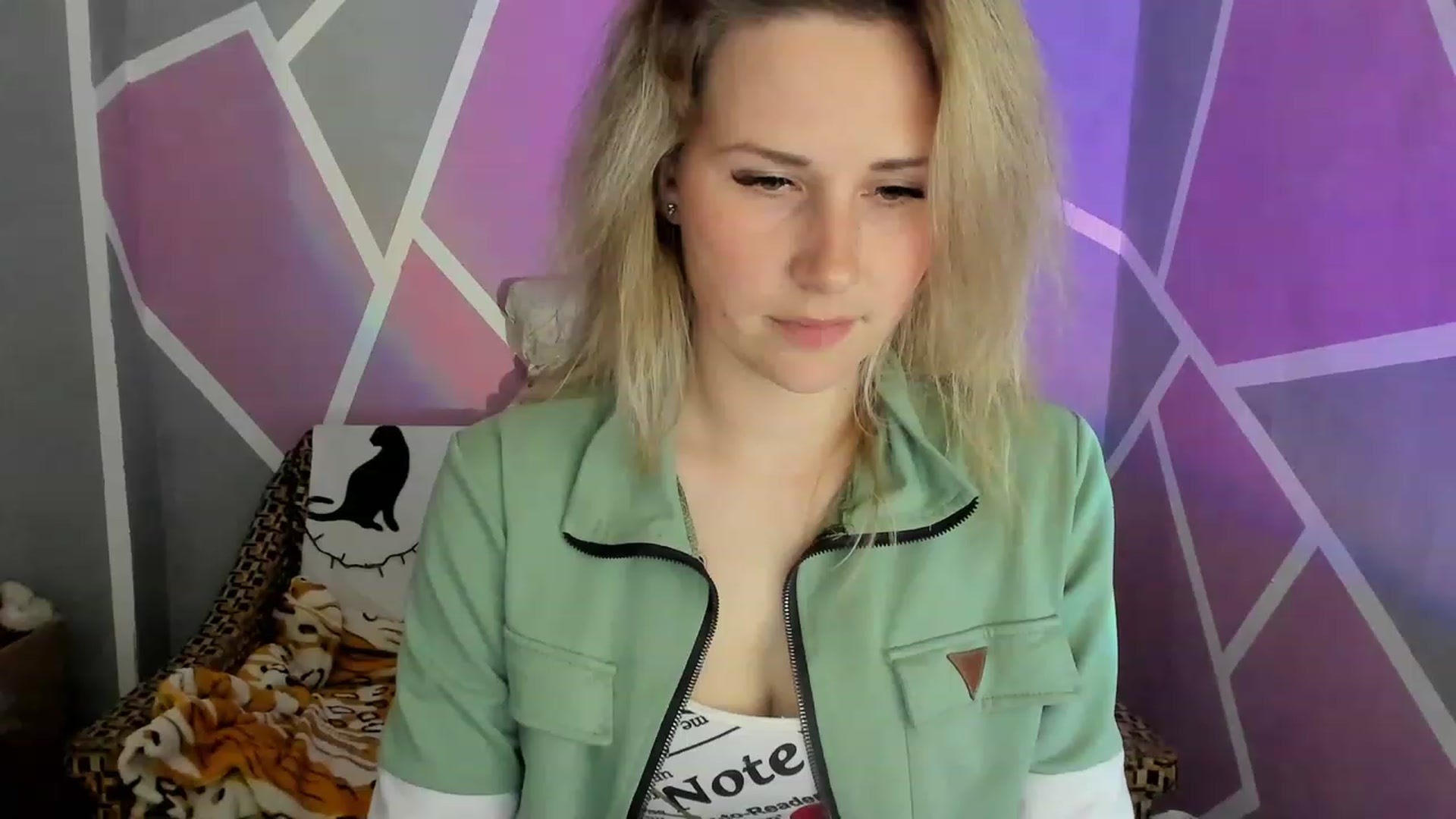 Gallery image thumbnail from Blondie_Star's myfreecams stream on, 06/05/2023, 17:38 image 11 of 20
