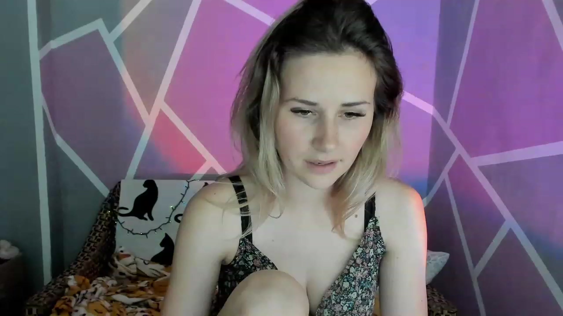 Gallery image thumbnail from Blondie_Star's myfreecams stream on, 06/16/2023, 13:33 image 19 of 20