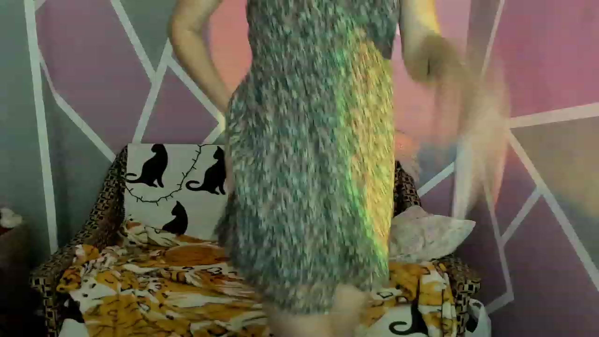 Gallery image thumbnail from Blondie_Star's myfreecams stream on, 06/16/2023, 14:45 image 4 of 20