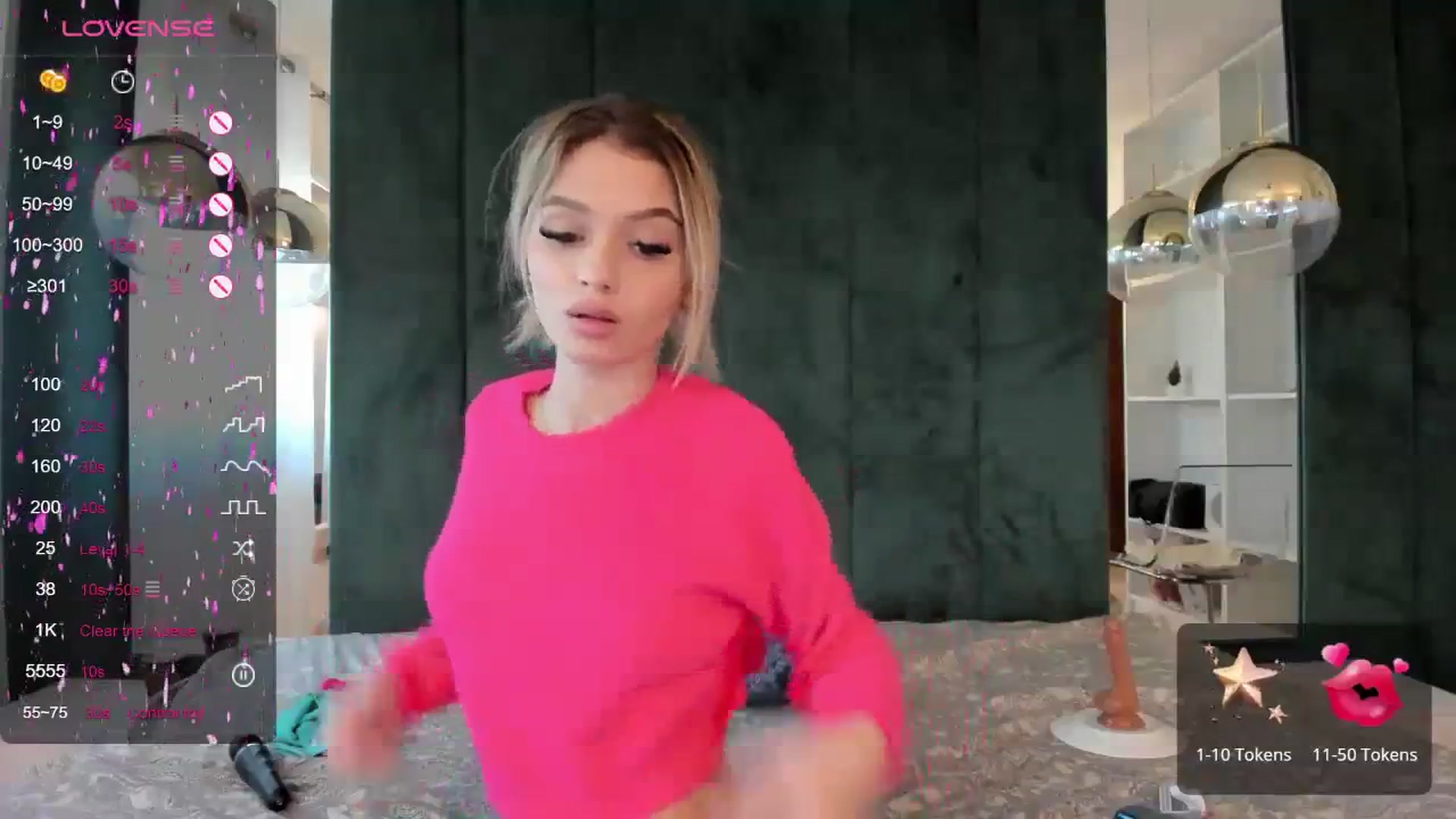 Gallery image thumbnail from Blondie_quinn's myfreecams stream on, 11/05/2023, 11:58 image 18 of 20