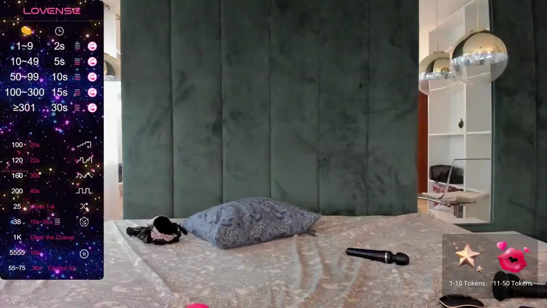 Gallery image thumbnail from Blondie_quinn's myfreecams stream on, 12/01/2023, 12:10 image 7 of 20