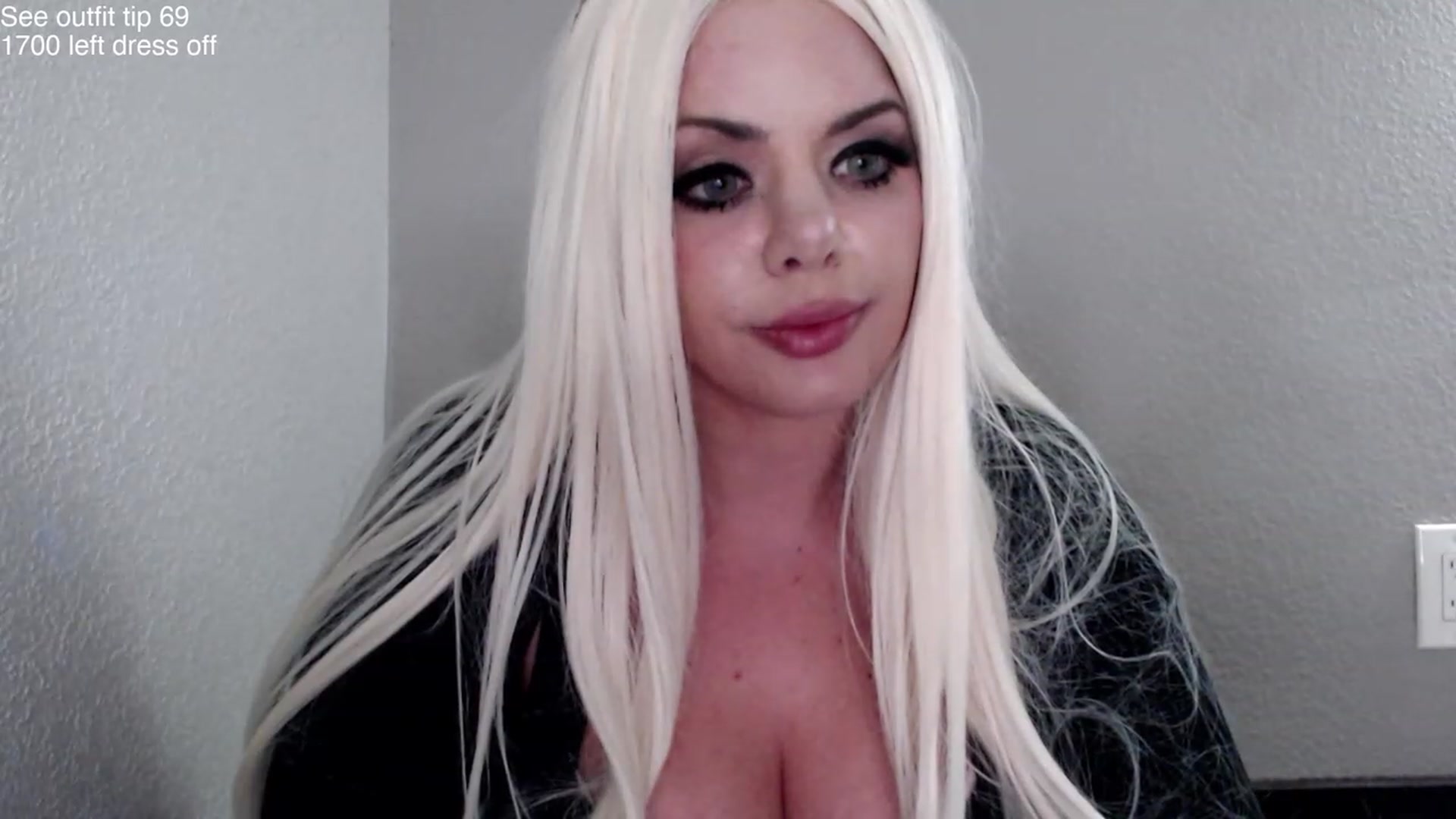 Gallery image thumbnail from Blondilocks's myfreecams stream on, 12/09/2022, 01:22 image 13 of 20