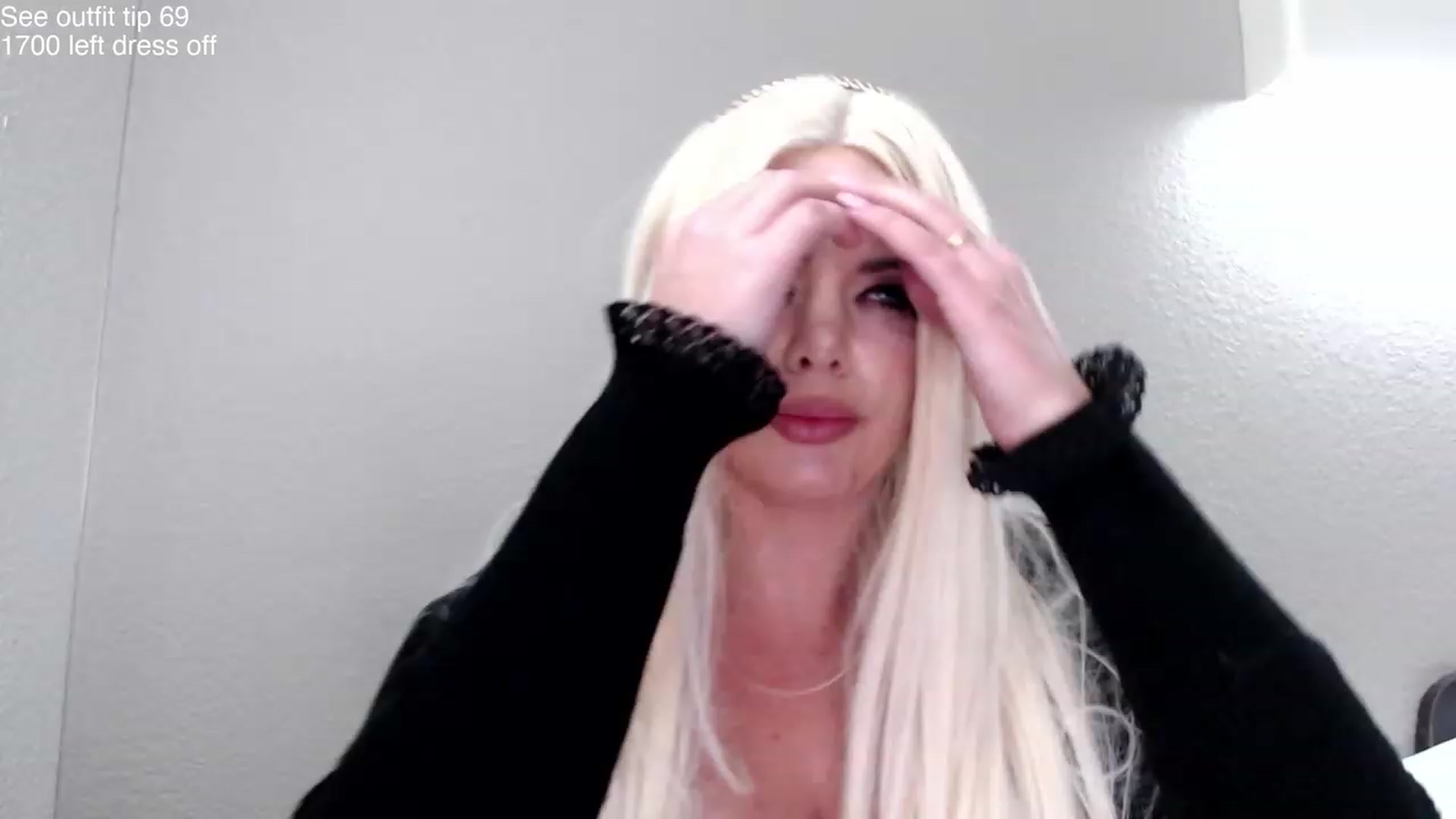 Gallery image thumbnail from Blondilocks's myfreecams stream on, 12/09/2022, 01:45 image 5 of 20