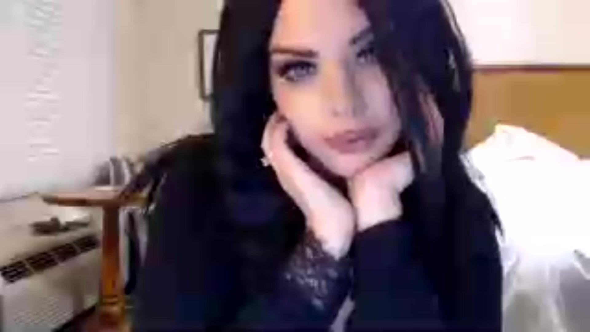 Gallery image thumbnail from Blondilocks's myfreecams stream on, 03/10/2025, 05:58 image 2 of 20