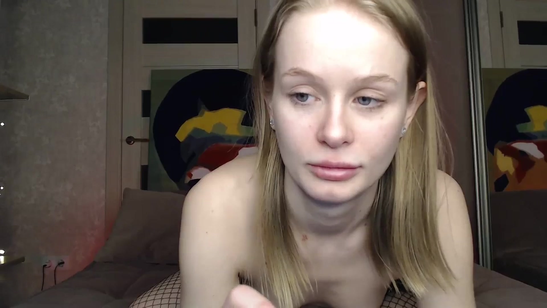 Gallery image thumbnail from Blondino4ka07's myfreecams stream on, 03/18/2024, 19:00 image 8 of 20