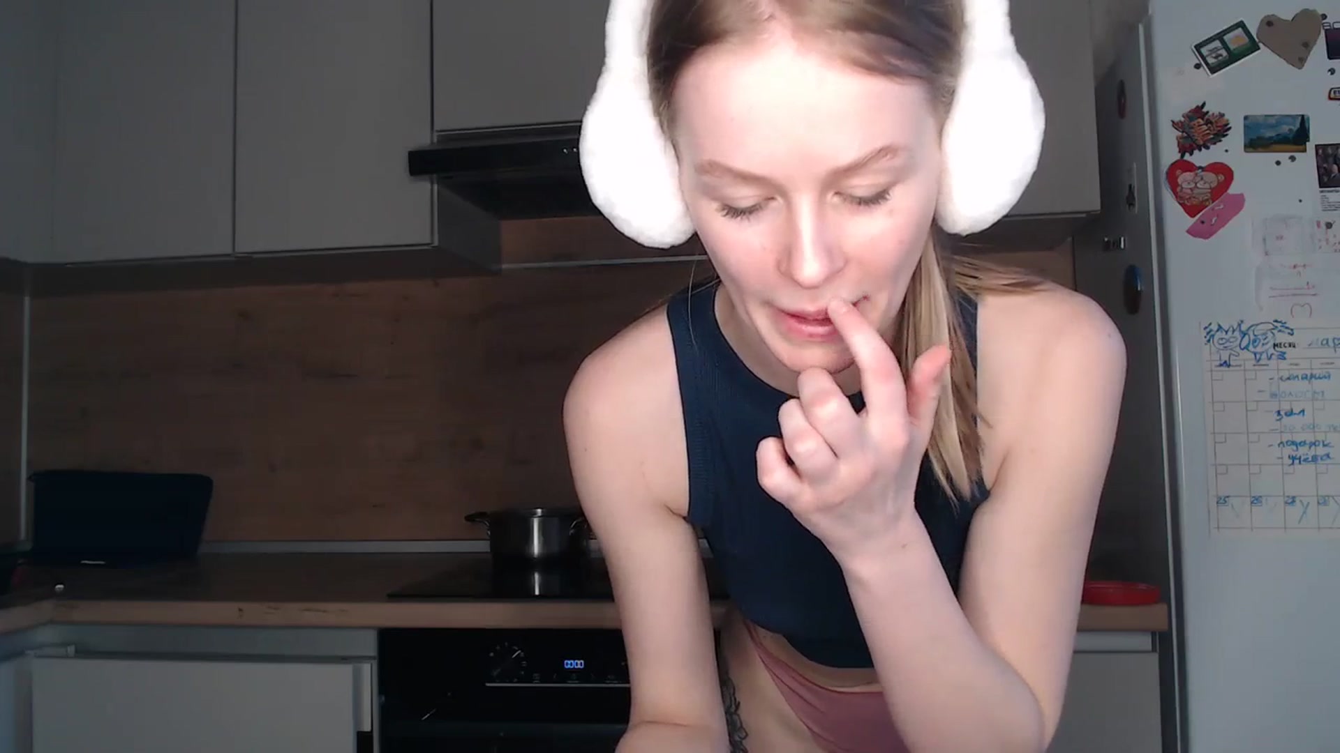 Gallery image thumbnail from Blondino4ka07's myfreecams stream on, 04/07/2024, 14:02 image 5 of 20