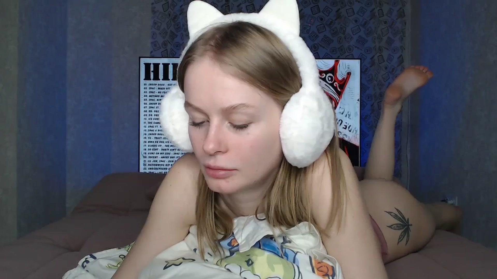 Gallery image thumbnail from Blondino4ka07's myfreecams stream on, 04/07/2024, 14:49 image 20 of 20