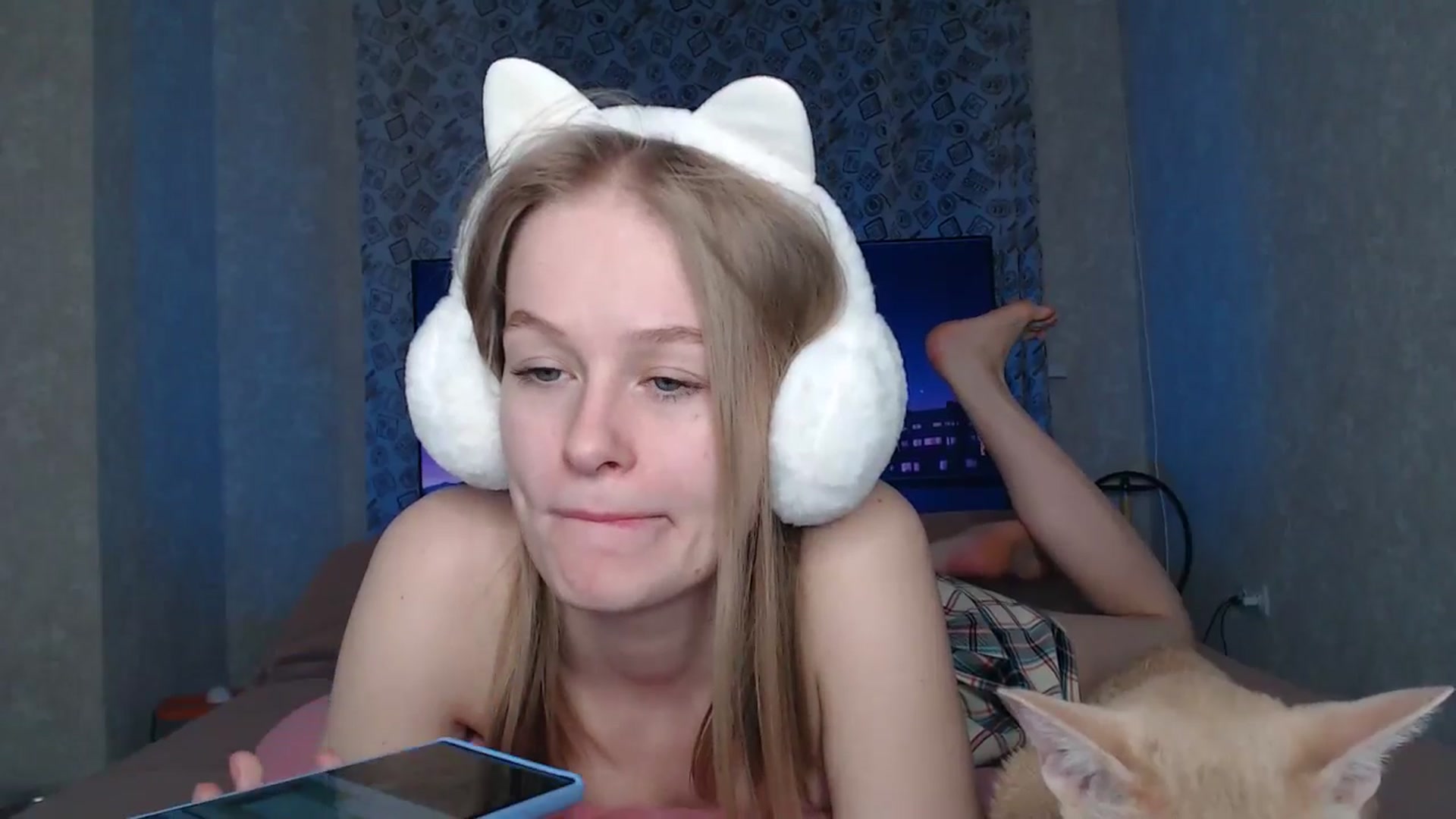 Gallery image thumbnail from Blondino4ka07's myfreecams stream on, 04/24/2024, 06:06 image 17 of 20