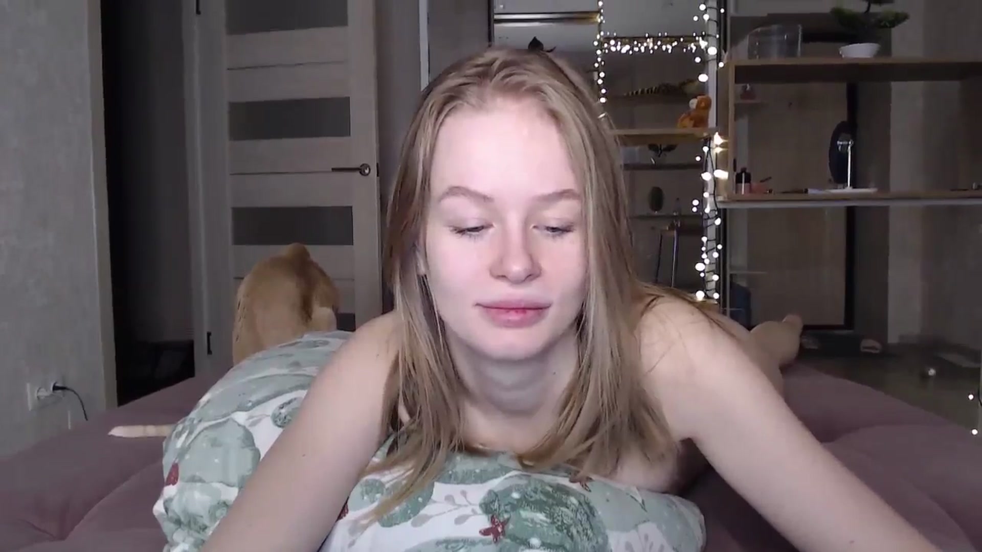 Gallery image thumbnail from Blondino4ka07's myfreecams stream on, 04/24/2024, 22:25 image 17 of 20