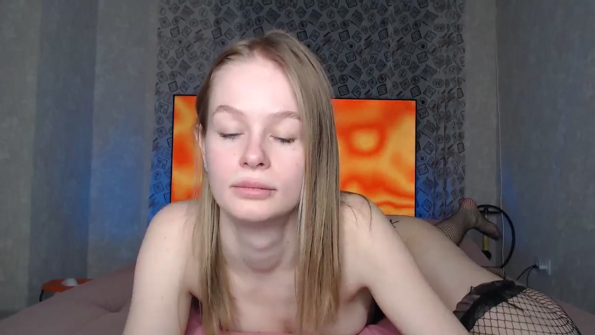 Gallery image thumbnail from Blondino4ka07's myfreecams stream on, 04/28/2024, 05:07 image 16 of 20