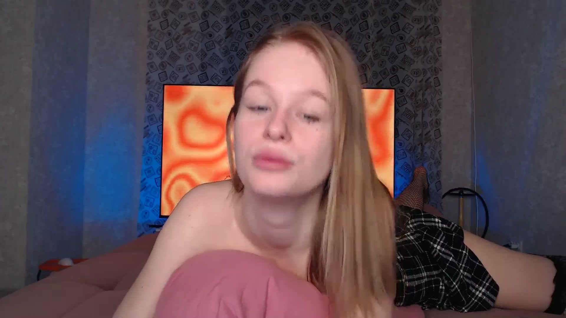 Gallery image thumbnail from Blondino4ka07's myfreecams stream on, 04/28/2024, 05:07 image 2 of 20