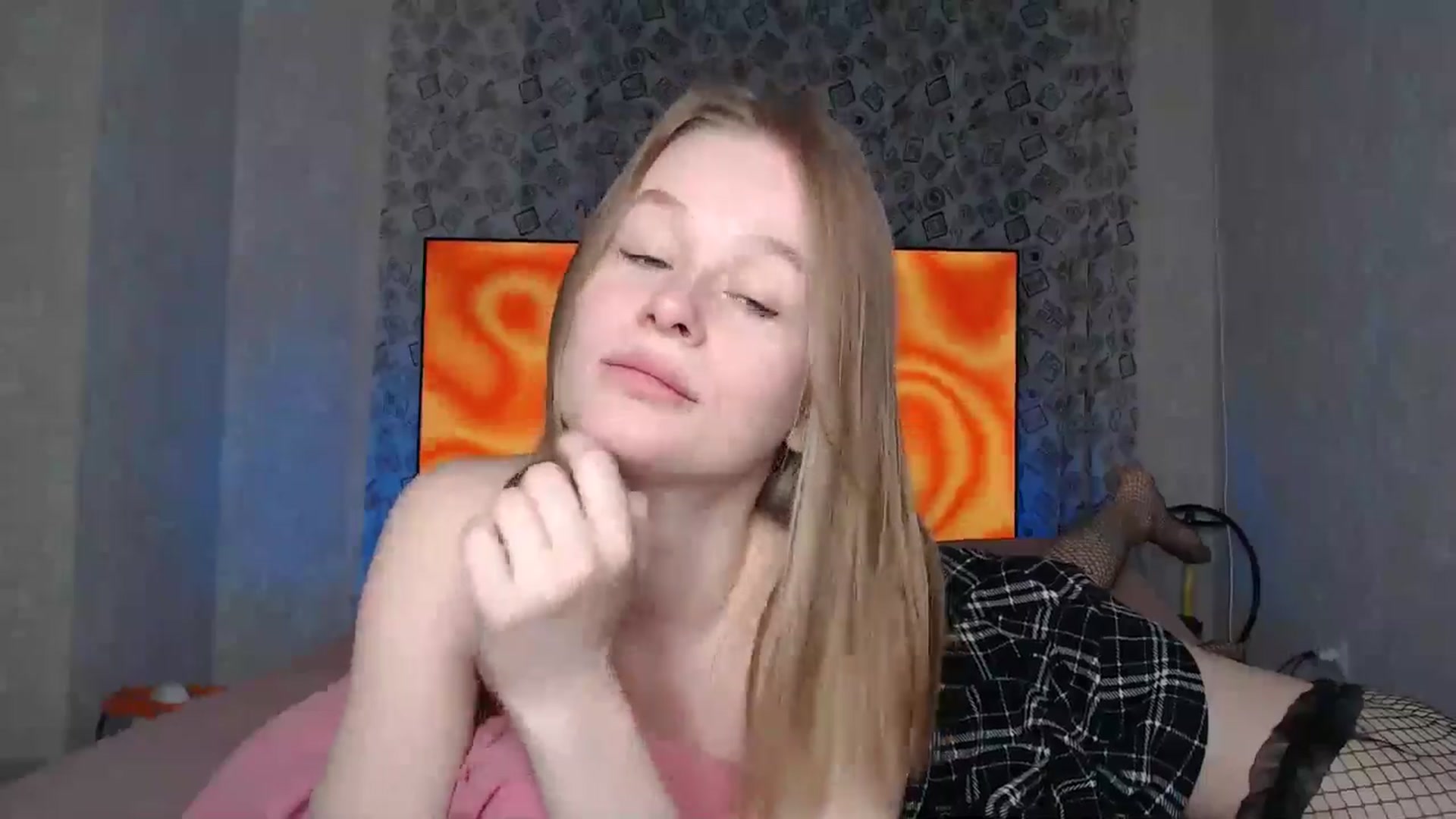 Gallery image thumbnail from Blondino4ka07's myfreecams stream on, 04/28/2024, 05:07 image 18 of 20