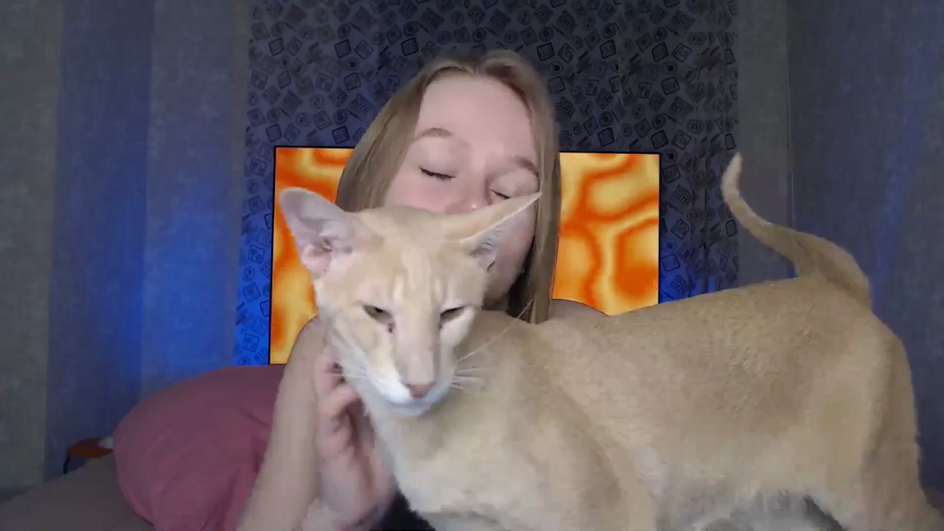Gallery image thumbnail from Blondino4ka07's myfreecams stream on, 04/28/2024, 05:07 image 11 of 20