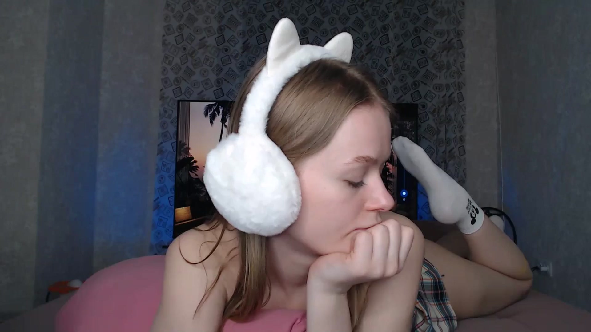 Gallery image thumbnail from Blondino4ka07's myfreecams stream on, 04/28/2024, 06:33 image 11 of 20