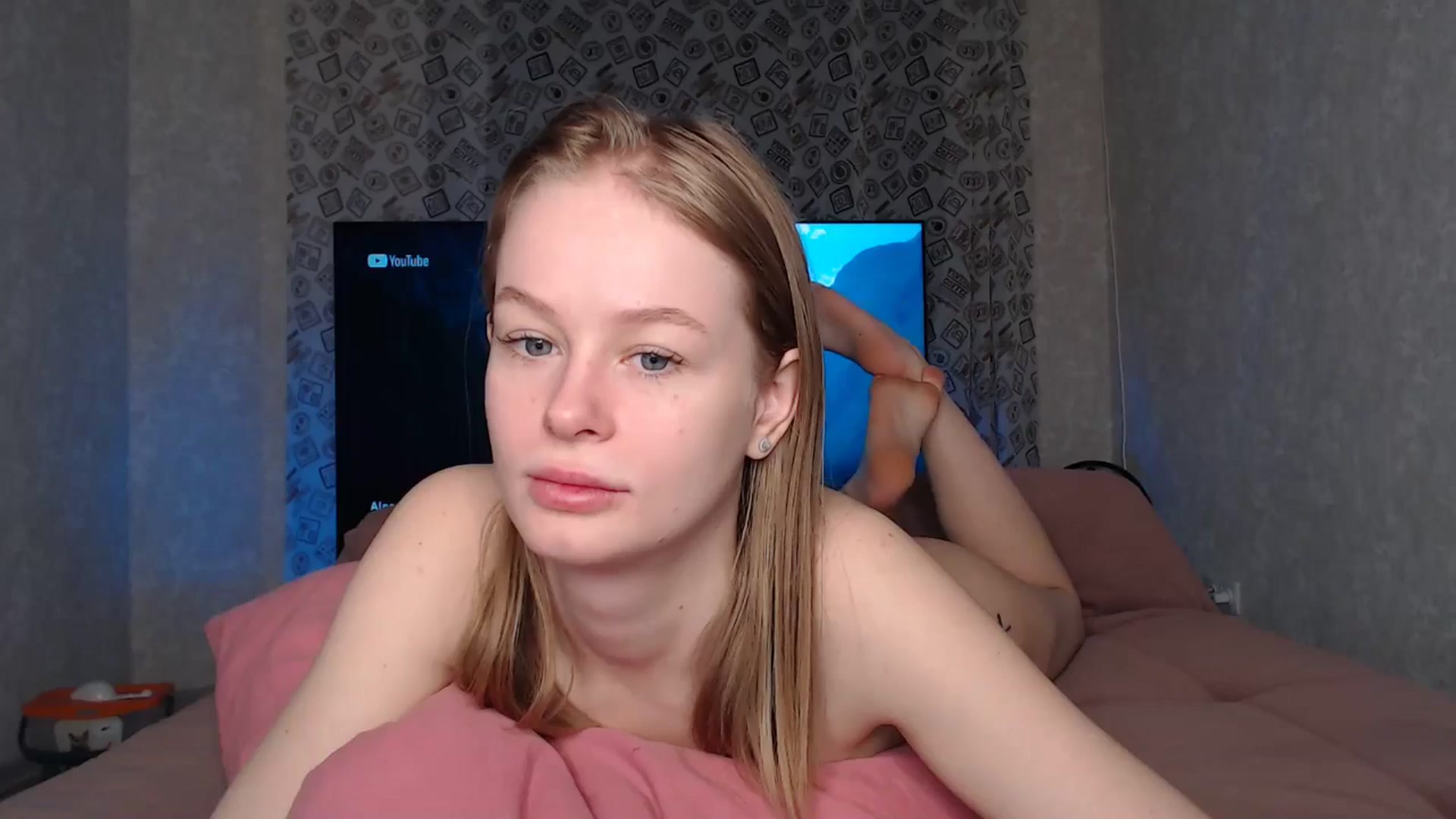 Gallery image thumbnail from Blondino4ka07's myfreecams stream on, 04/29/2024, 05:30 image 19 of 20
