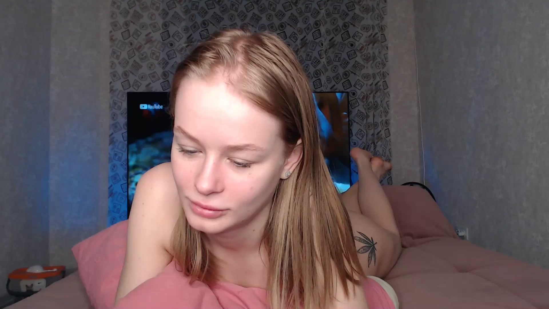 Gallery image thumbnail from Blondino4ka07's myfreecams stream on, 04/29/2024, 05:45 image 5 of 20