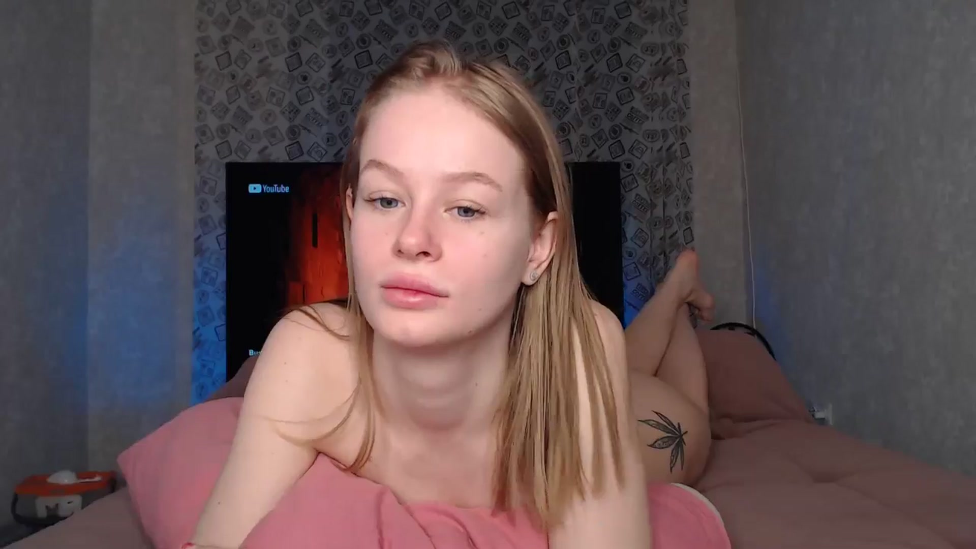 Gallery image thumbnail from Blondino4ka07's myfreecams stream on, 04/29/2024, 05:45 image 13 of 20