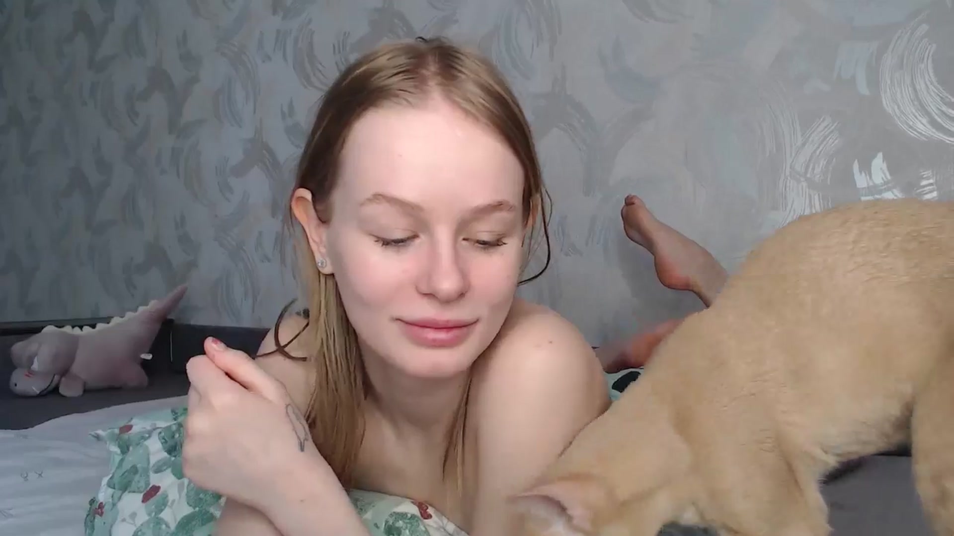 Gallery image thumbnail from Blondino4ka07's myfreecams stream on, 04/29/2024, 08:30 image 2 of 20