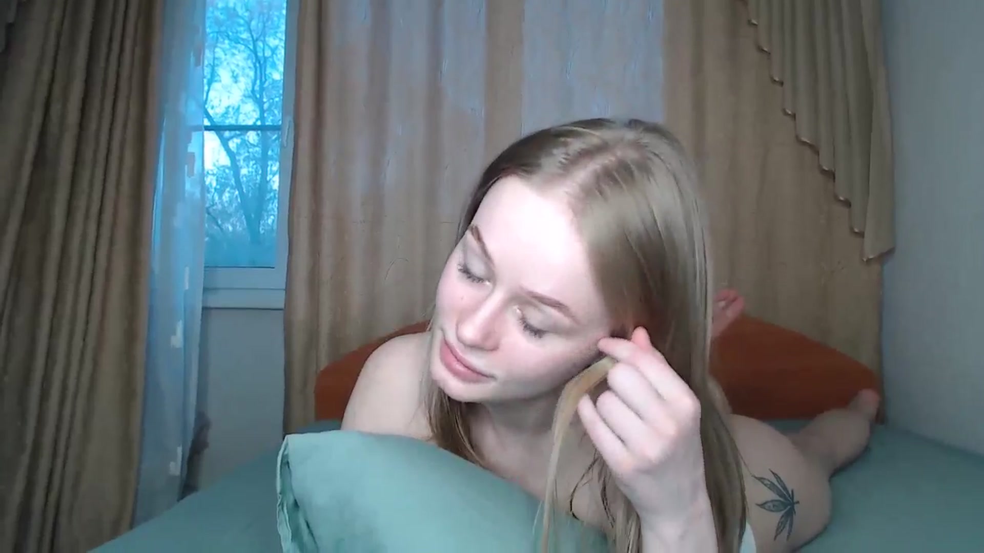 Gallery image thumbnail from Blondino4ka07's myfreecams stream on, 05/11/2024, 14:42 image 14 of 20