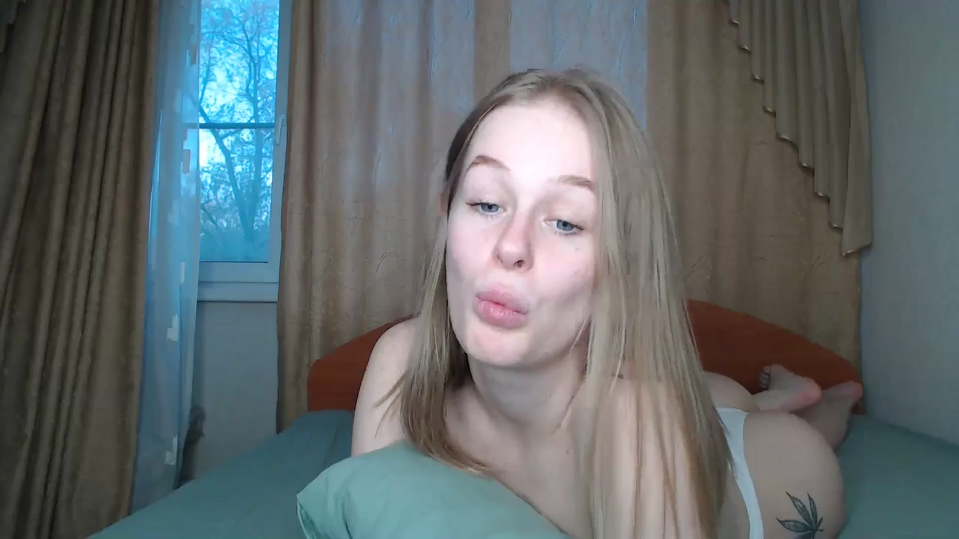 Gallery image thumbnail from Blondino4ka07's myfreecams stream on, 05/11/2024, 14:42 image 13 of 20