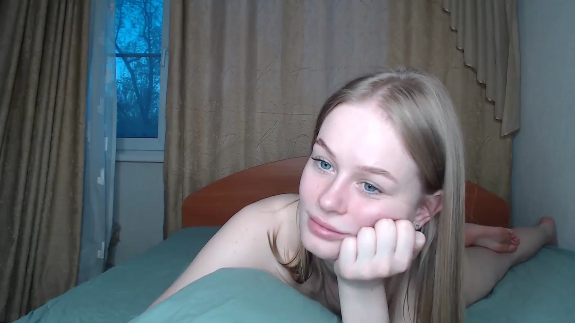 Gallery image thumbnail from Blondino4ka07's myfreecams stream on, 05/11/2024, 15:09 image 3 of 20