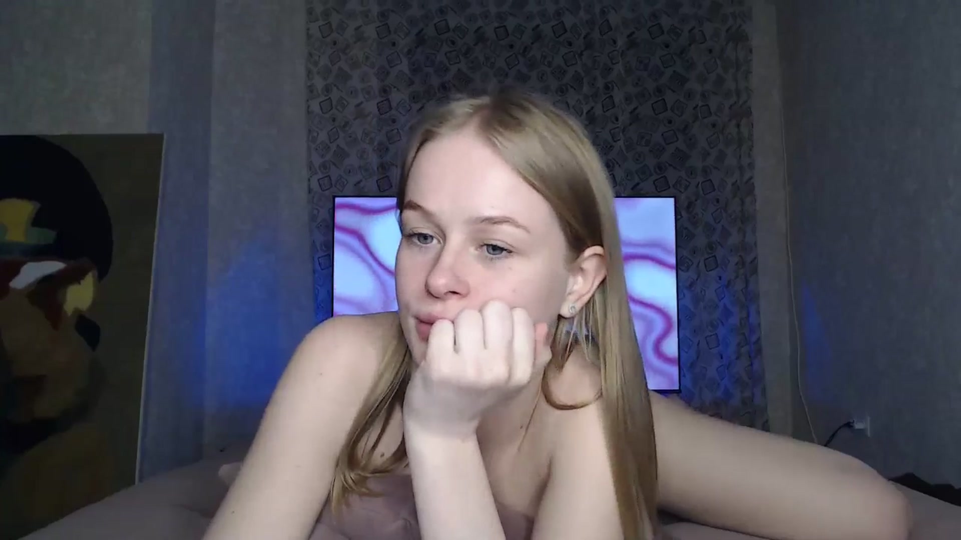 Gallery image thumbnail from Blondino4ka07's myfreecams stream on, 05/12/2024, 16:08 image 18 of 20