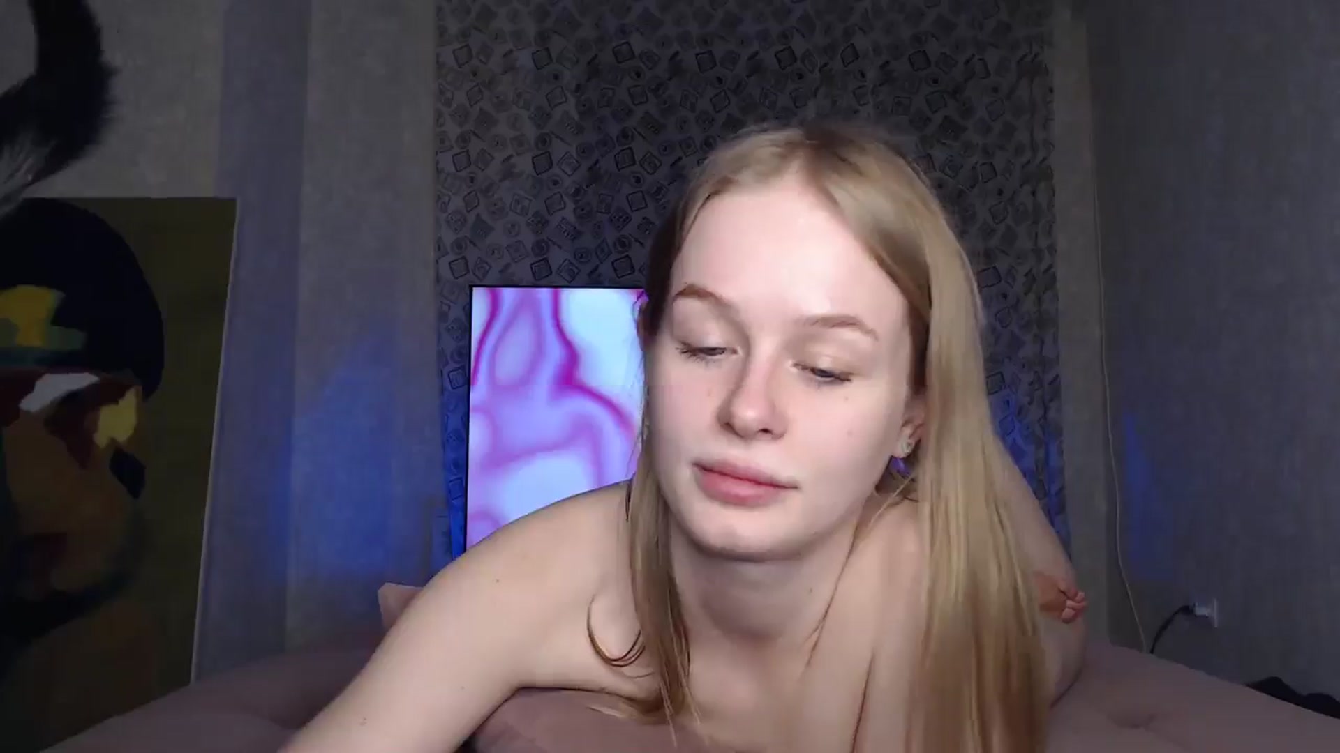Gallery image thumbnail from Blondino4ka07's myfreecams stream on, 05/12/2024, 16:08 image 15 of 20