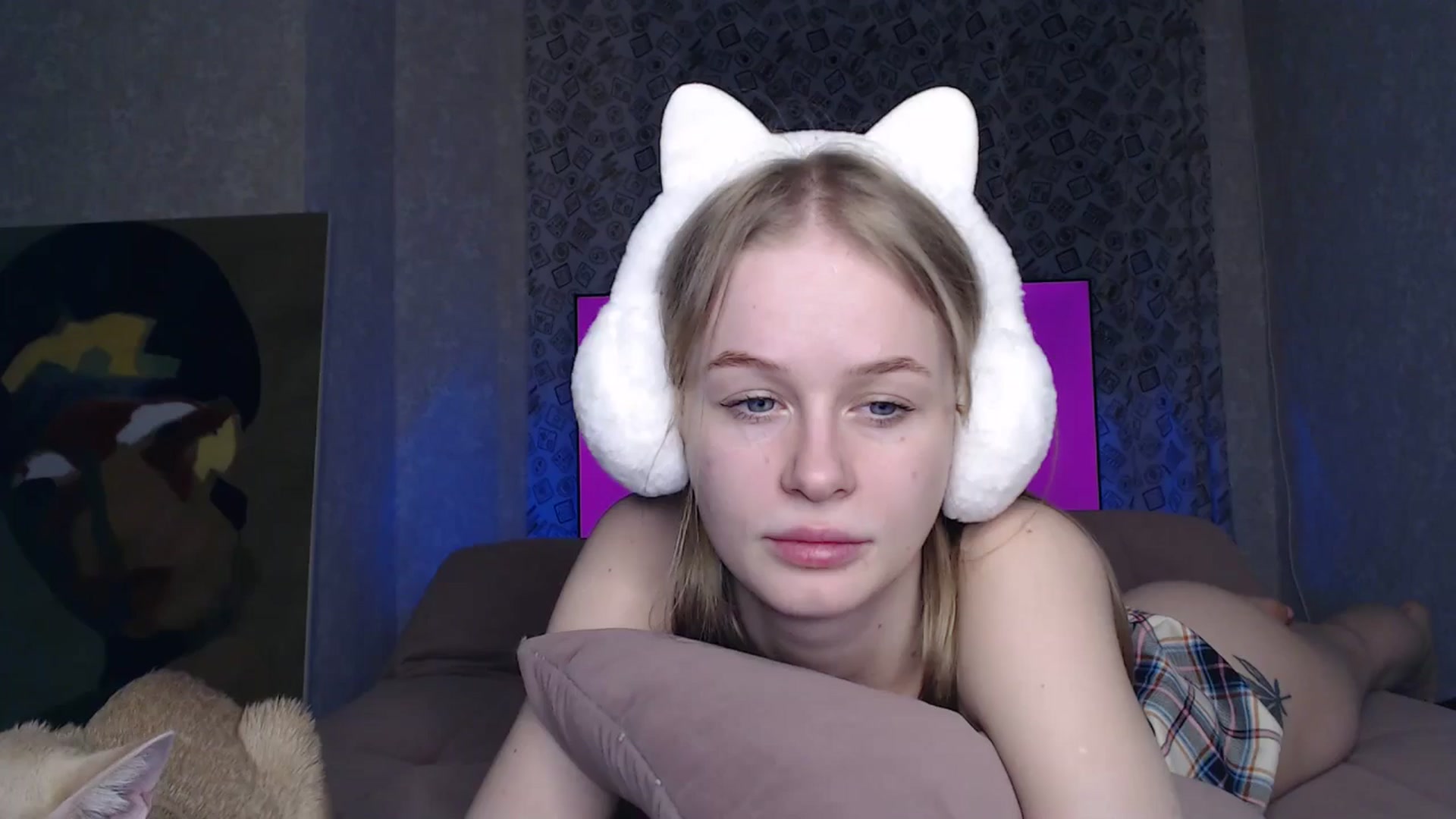 Gallery image thumbnail from Blondino4ka07's myfreecams stream on, 05/12/2024, 20:54 image 20 of 20