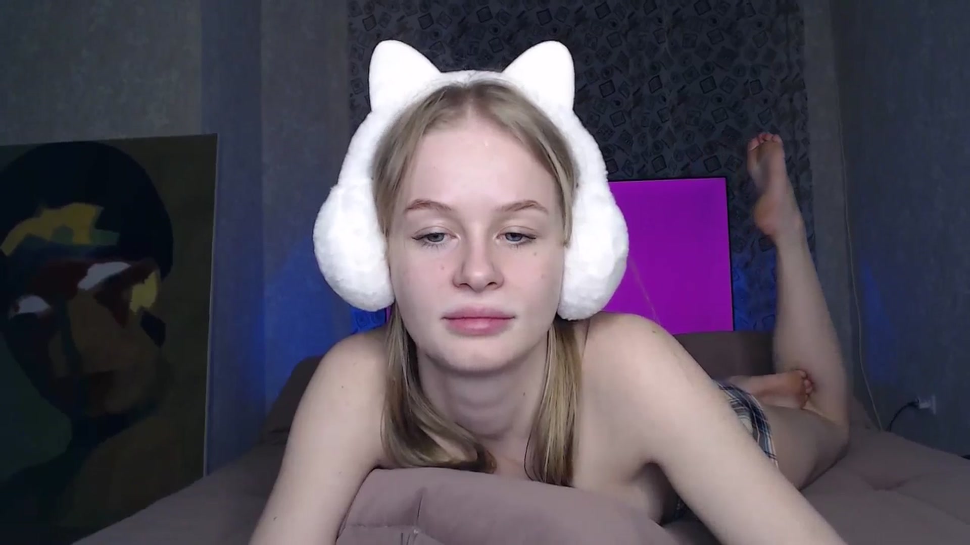 Gallery image thumbnail from Blondino4ka07's myfreecams stream on, 05/12/2024, 20:54 image 15 of 20