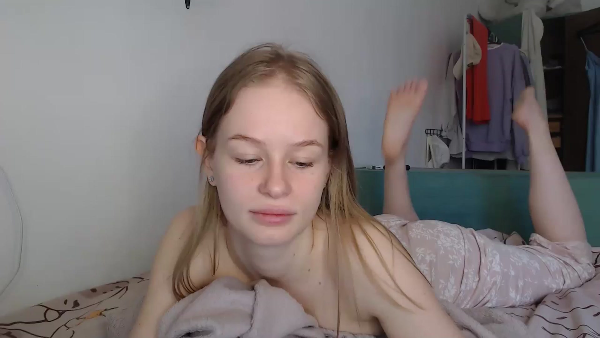 Gallery image thumbnail from Blondino4ka07's myfreecams stream on, 05/18/2024, 07:26 image 11 of 20
