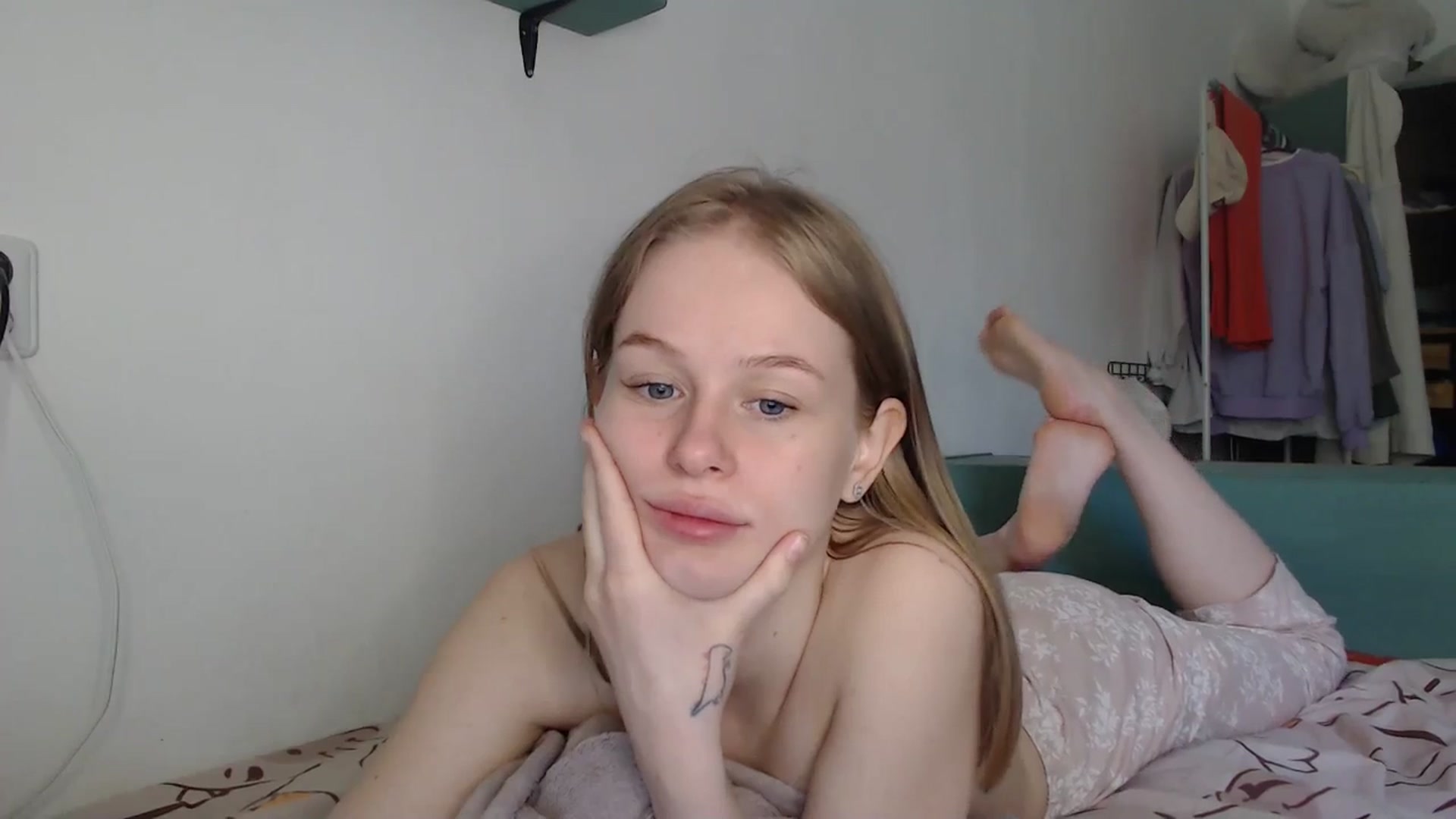 Gallery image thumbnail from Blondino4ka07's myfreecams stream on, 05/18/2024, 10:00 image 2 of 20