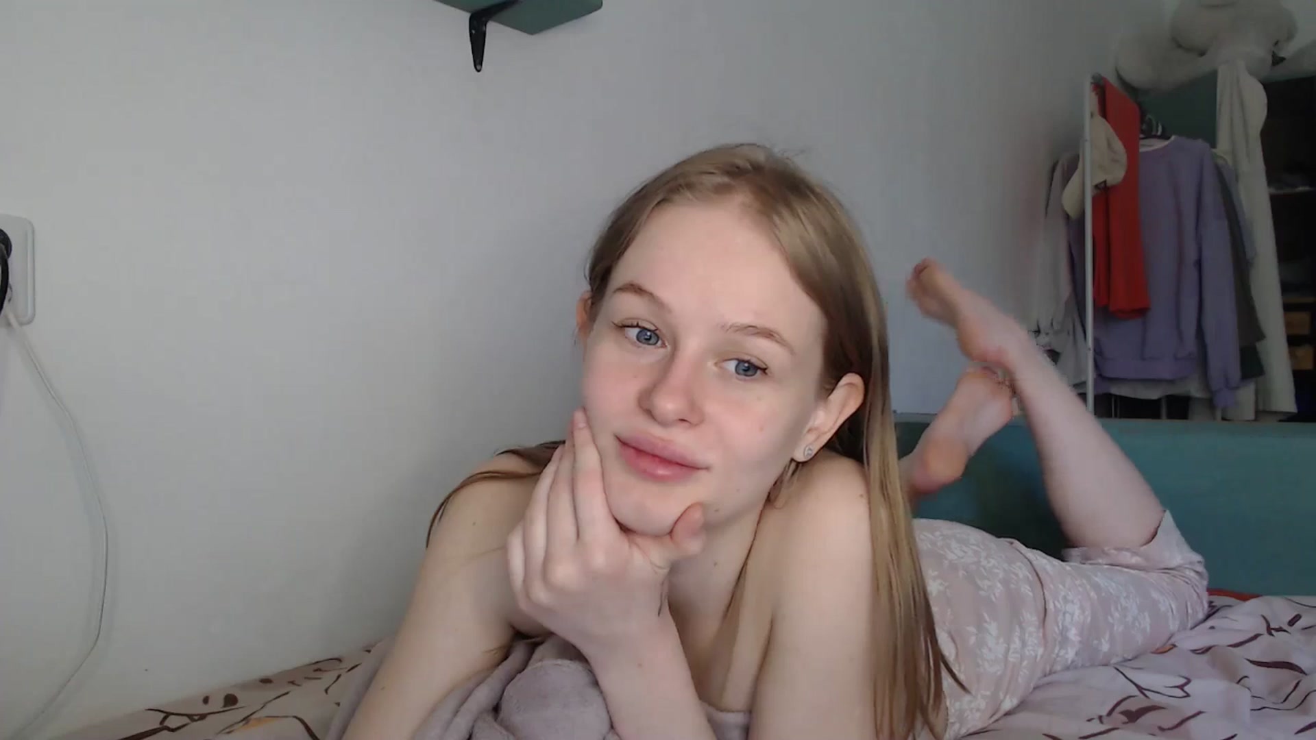 Gallery image thumbnail from Blondino4ka07's myfreecams stream on, 05/18/2024, 10:00 image 5 of 20