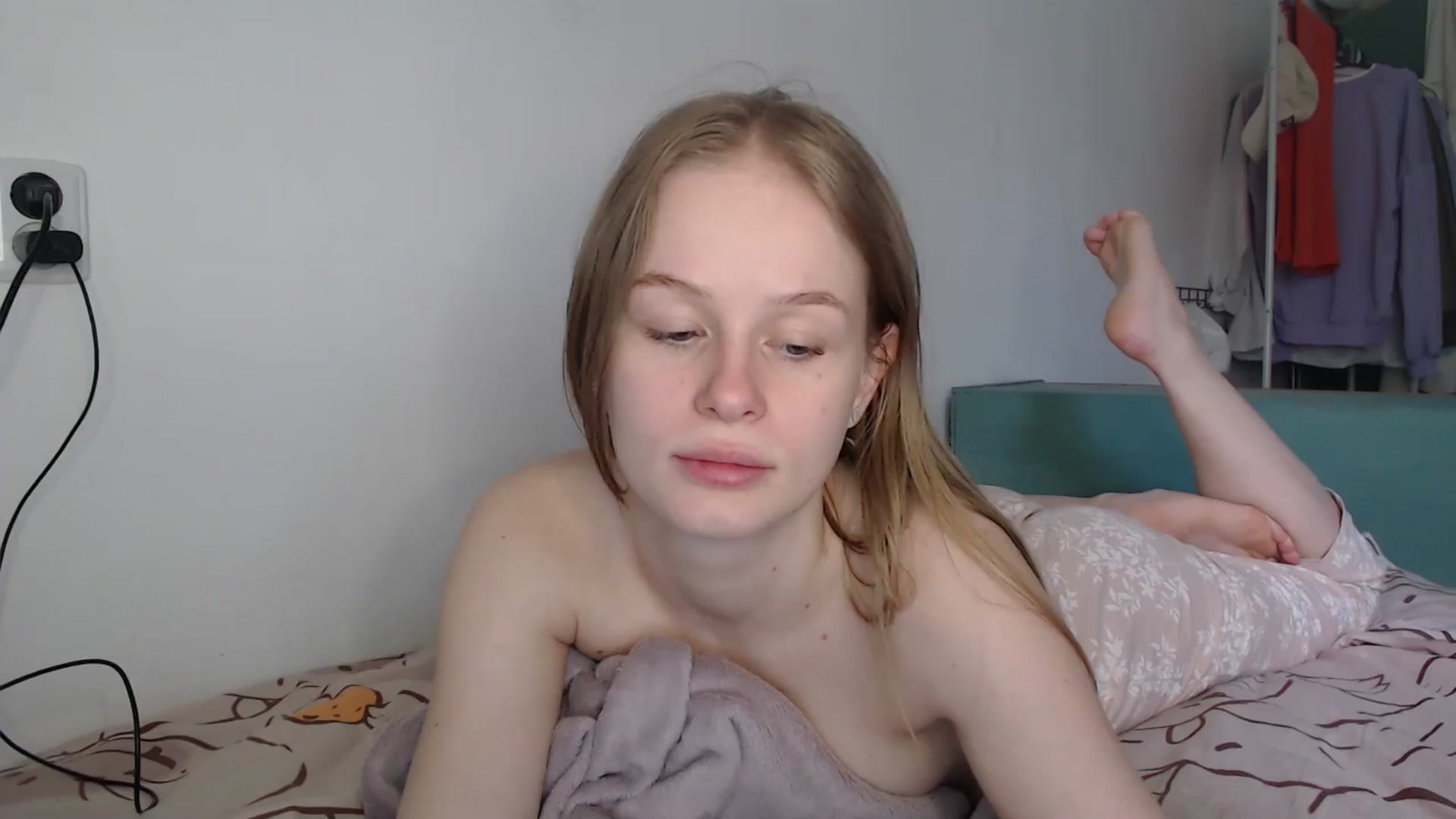 Gallery image thumbnail from Blondino4ka07's myfreecams stream on, 05/18/2024, 11:28 image 11 of 20