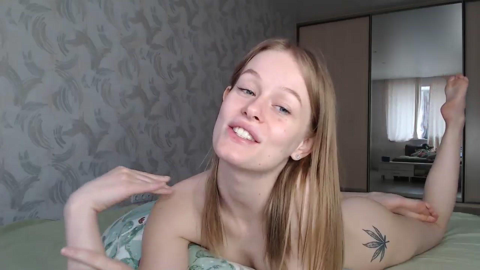 Gallery image thumbnail from Blondino4ka07's myfreecams stream on, 05/27/2024, 07:14 image 13 of 20