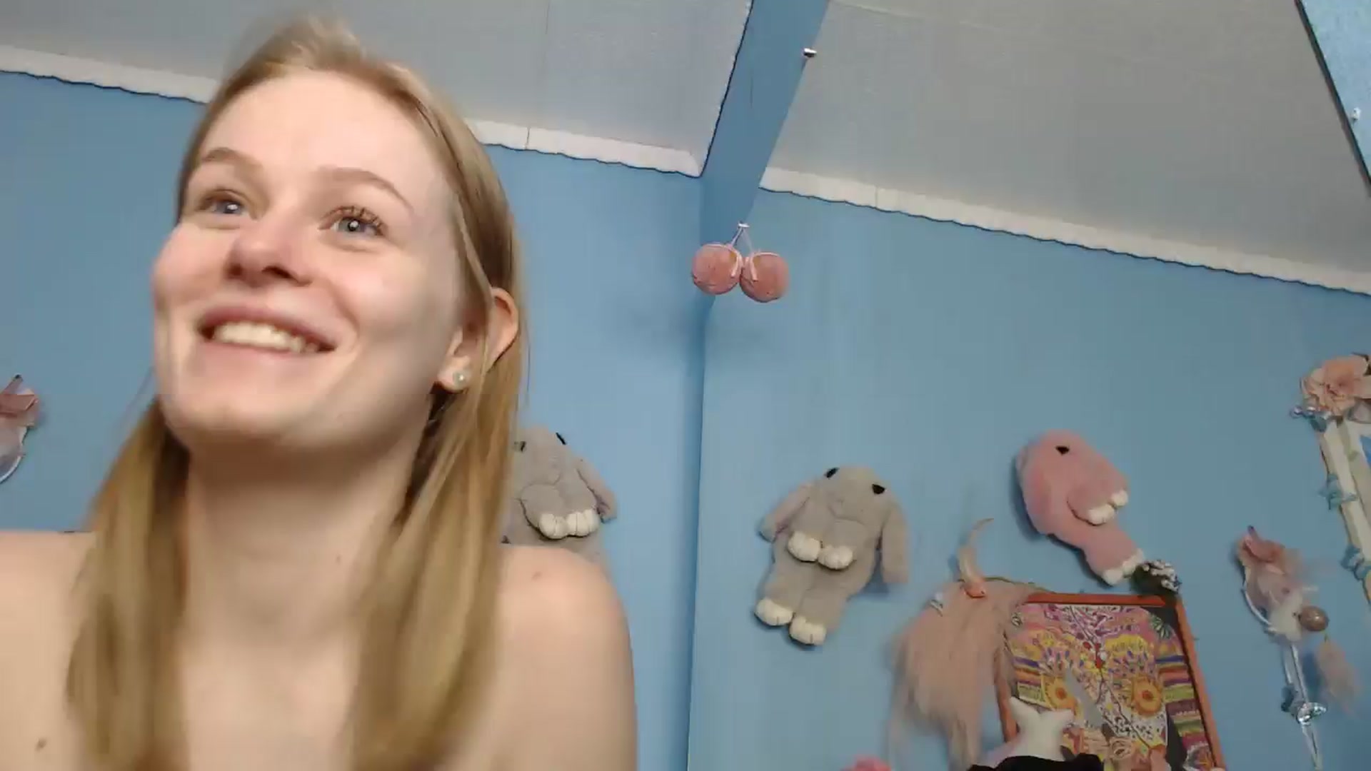 Gallery image thumbnail from Blondino4ka07's myfreecams stream on, 06/14/2024, 07:46 image 1 of 20