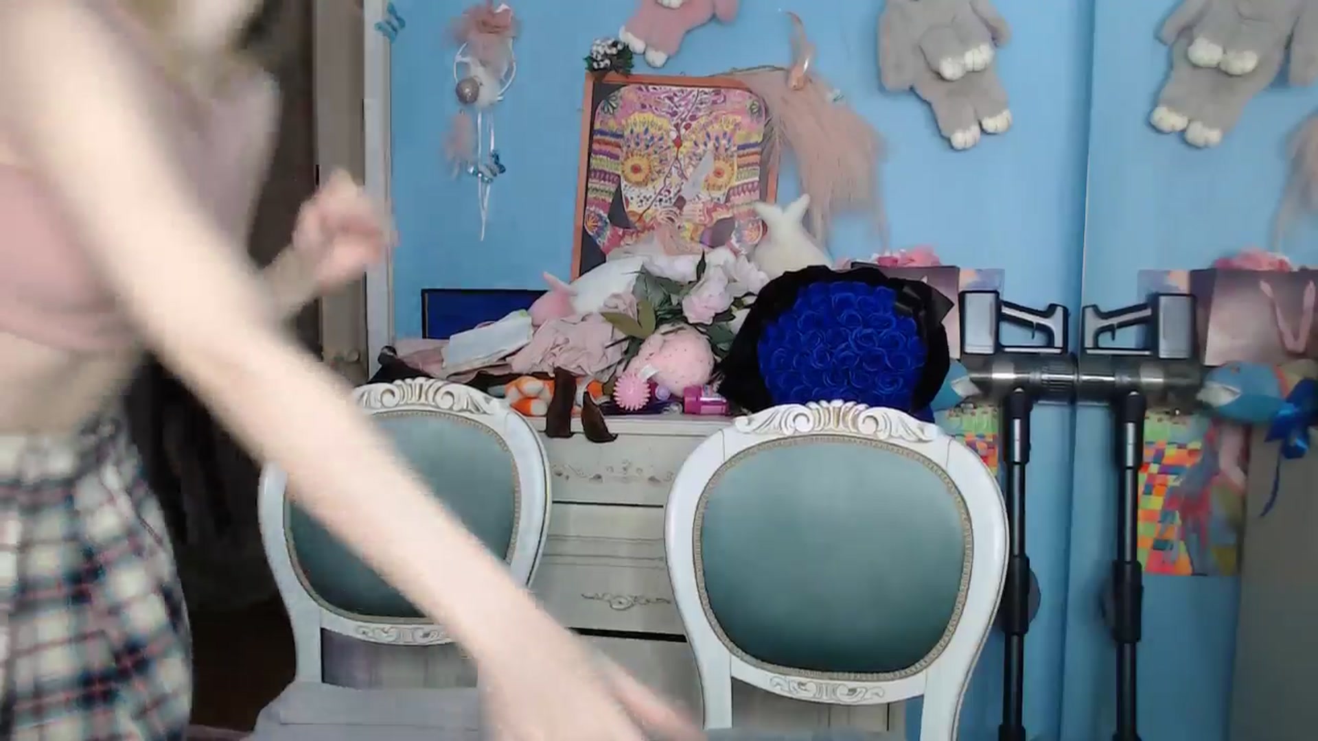 Gallery image thumbnail from Blondino4ka07's myfreecams stream on, 06/14/2024, 07:46 image 10 of 20