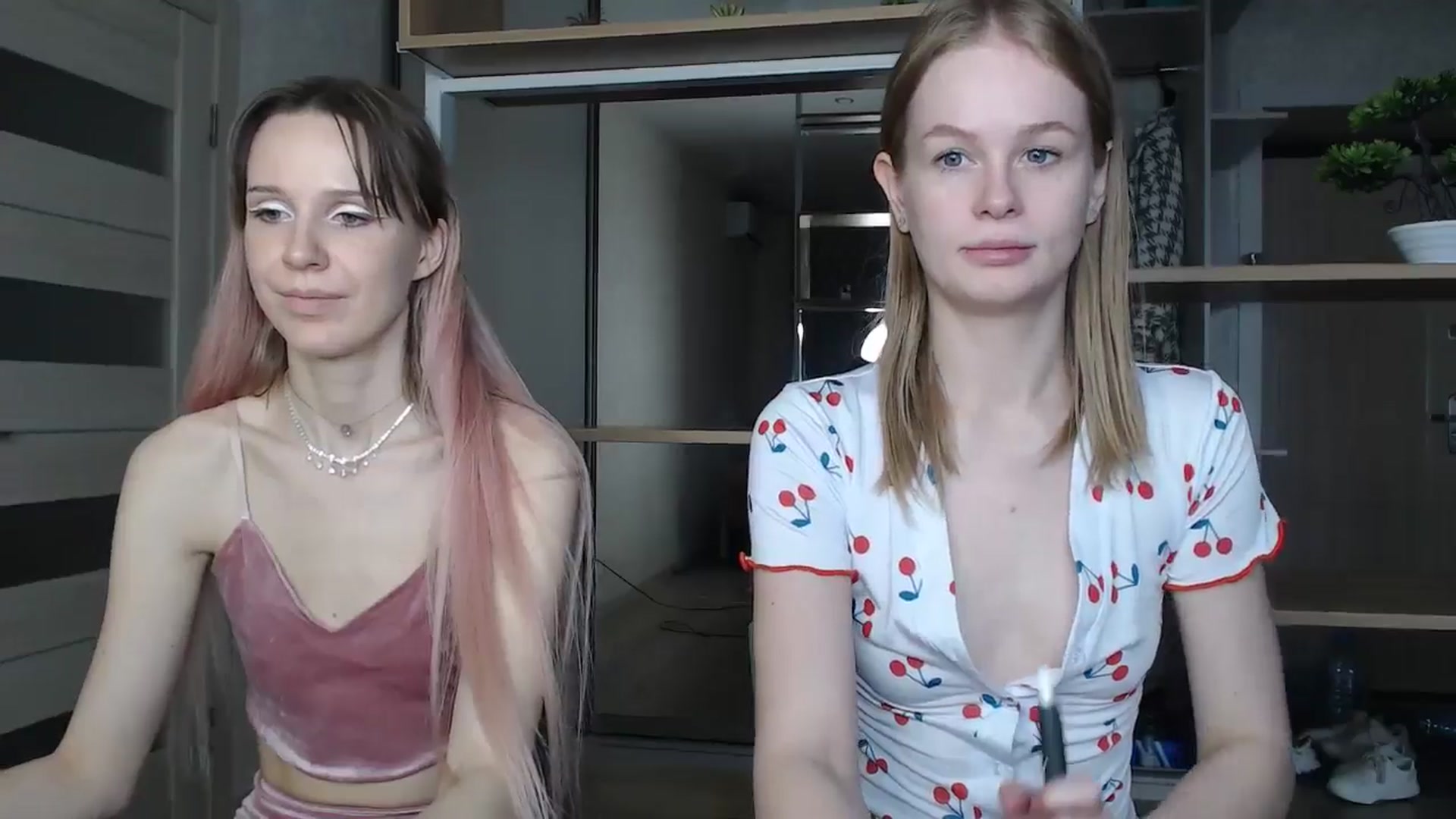Gallery image thumbnail from Blondino4ka07's myfreecams stream on, 06/15/2024, 08:27 image 5 of 20