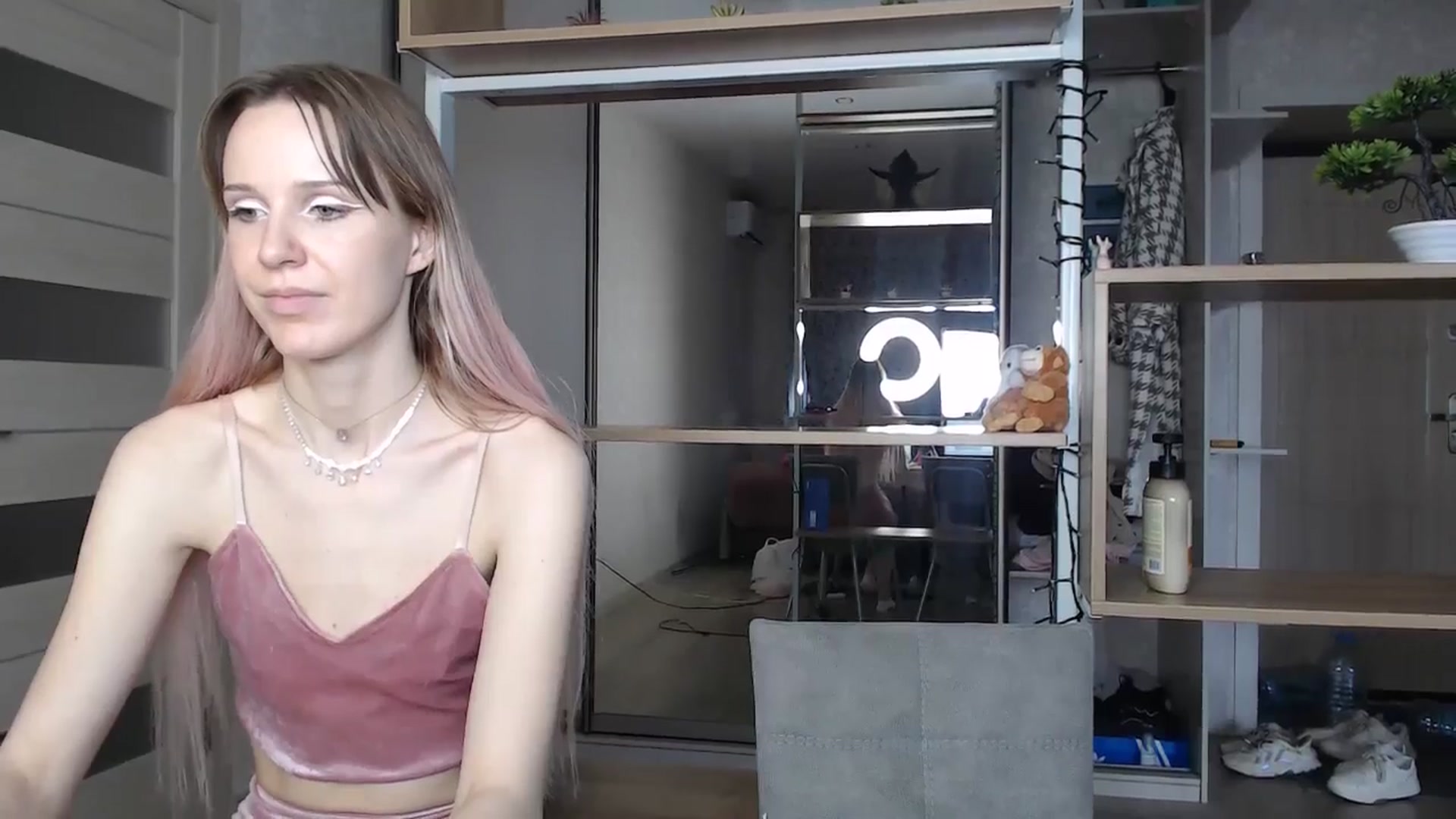 Gallery image thumbnail from Blondino4ka07's myfreecams stream on, 06/15/2024, 08:27 image 4 of 20