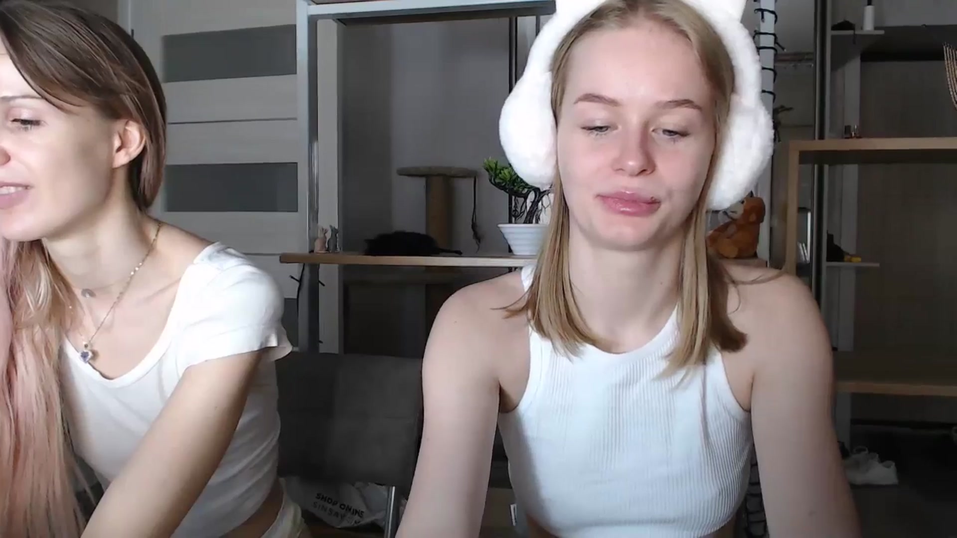 Gallery image thumbnail from Blondino4ka07's myfreecams stream on, 07/18/2024, 06:35 image 15 of 20