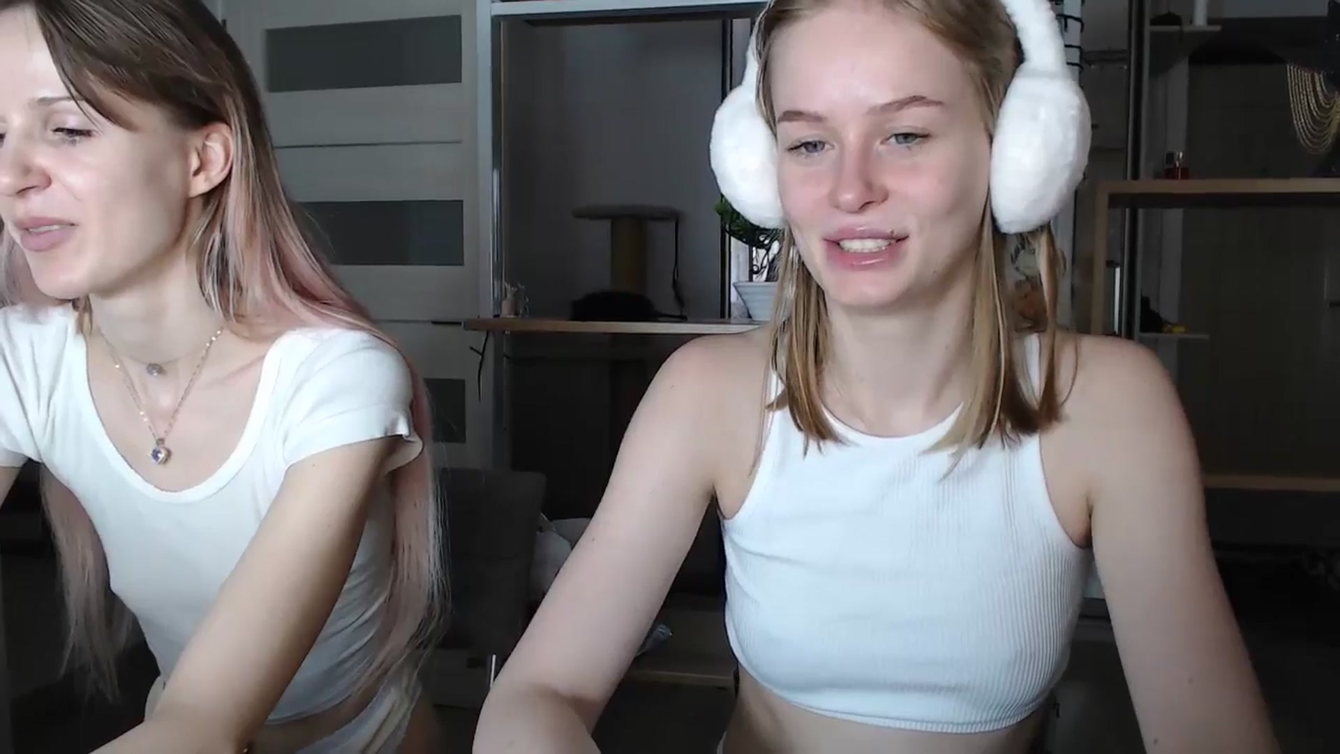 Gallery image thumbnail from Blondino4ka07's myfreecams stream on, 07/18/2024, 06:53 image 19 of 20