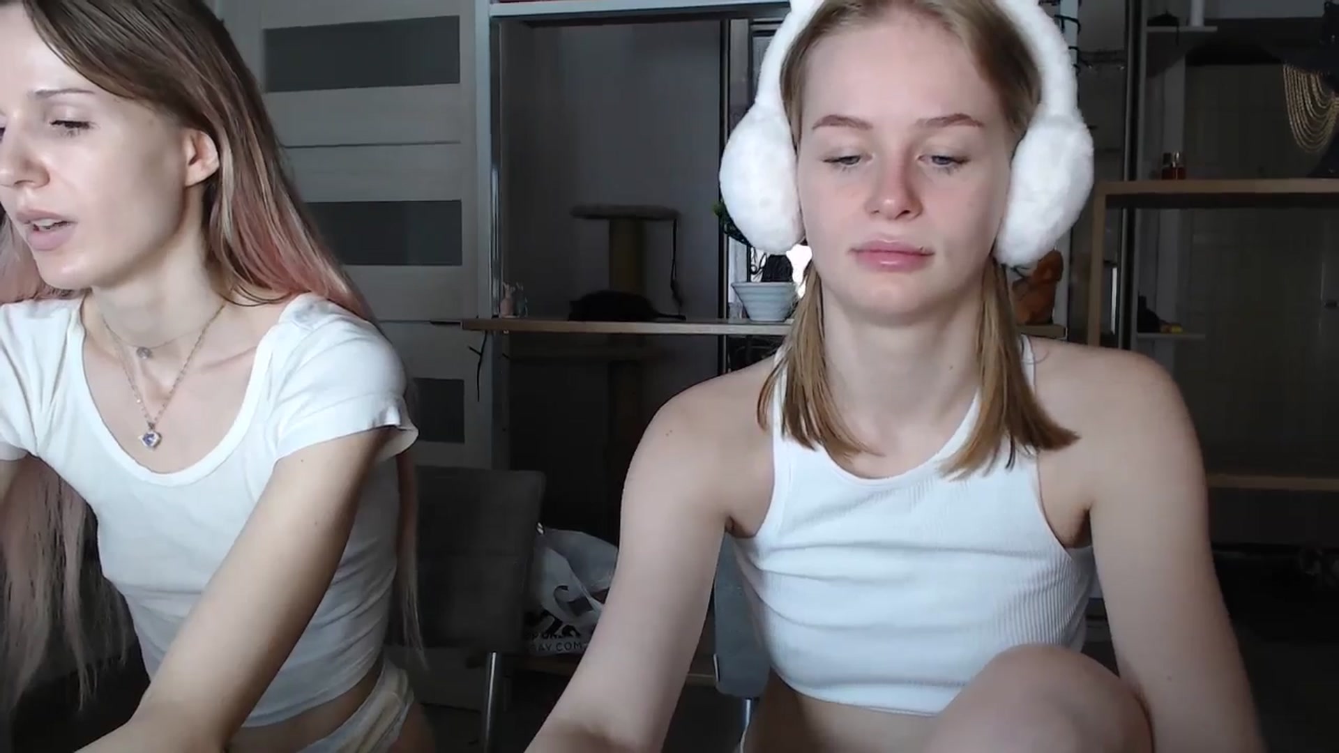Gallery image thumbnail from Blondino4ka07's myfreecams stream on, 07/18/2024, 07:26 image 4 of 20