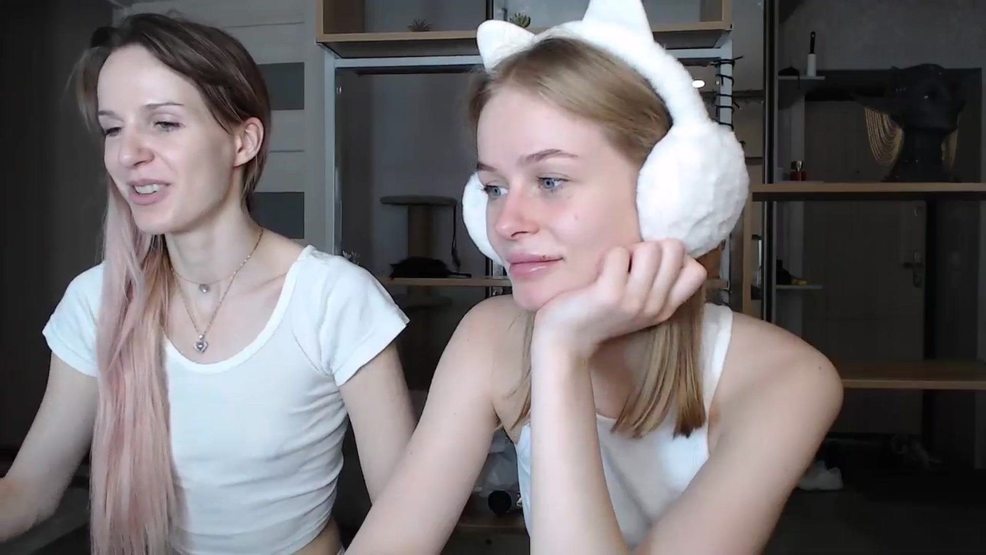 Gallery image thumbnail from Blondino4ka07's myfreecams stream on, 07/18/2024, 08:45 image 17 of 20